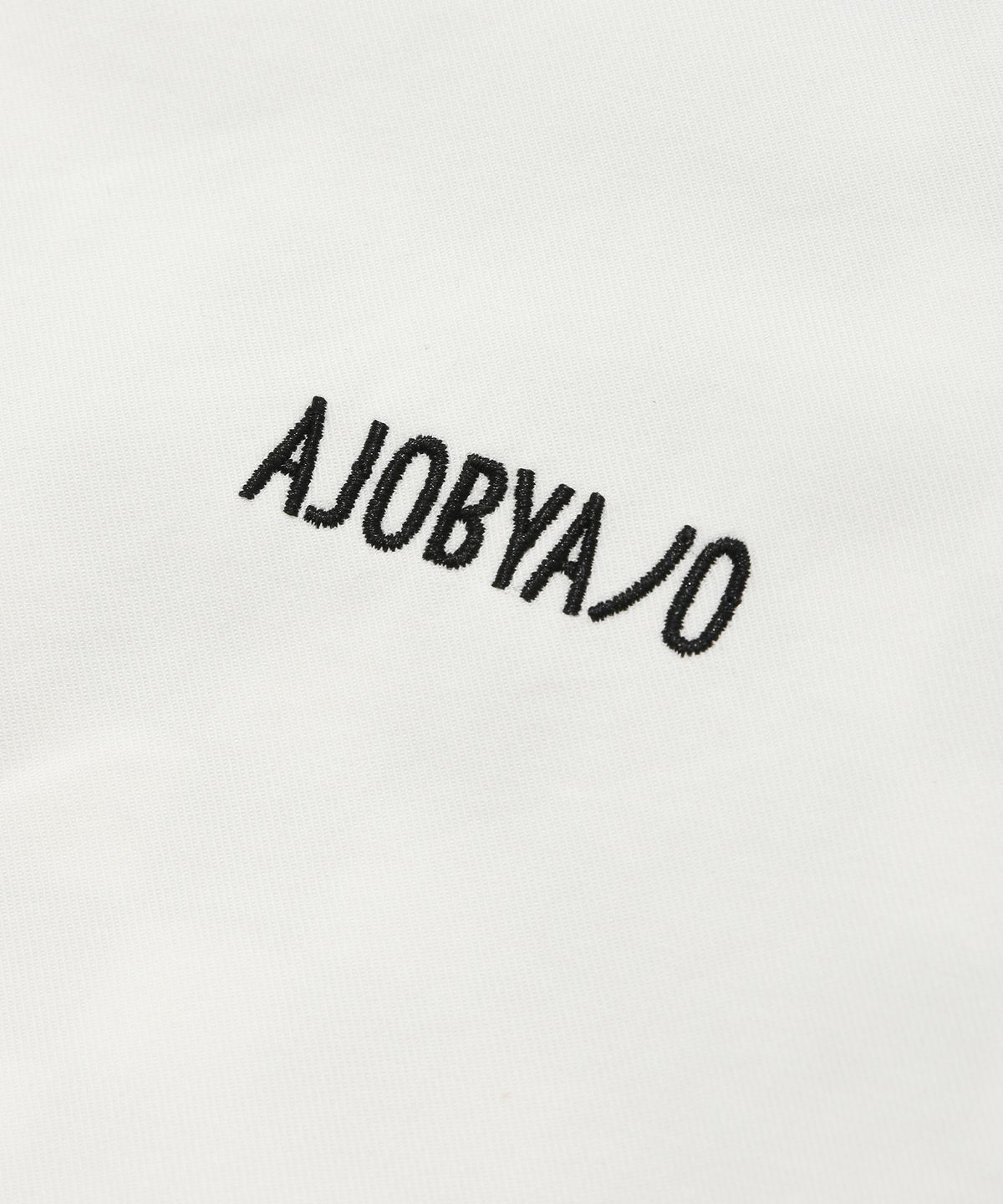 아조바이아조(AJOBYAJO) Crying Boy Jacket [White]