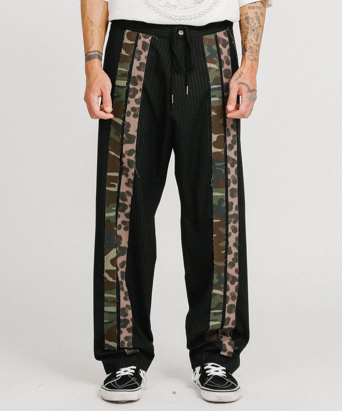 아조바이아조(AJOBYAJO) Pattern Mixed Stripe Trousers [Black]