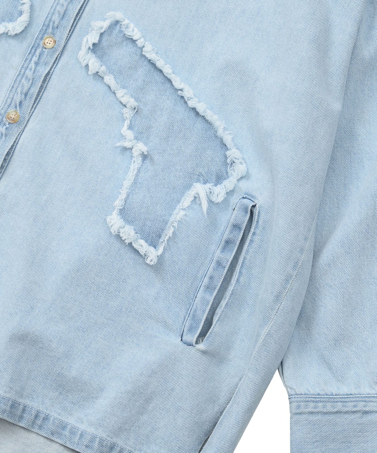 아조바이아조(AJOBYAJO) Gun Oversized Washed Denim Shirt [Sky Blue]