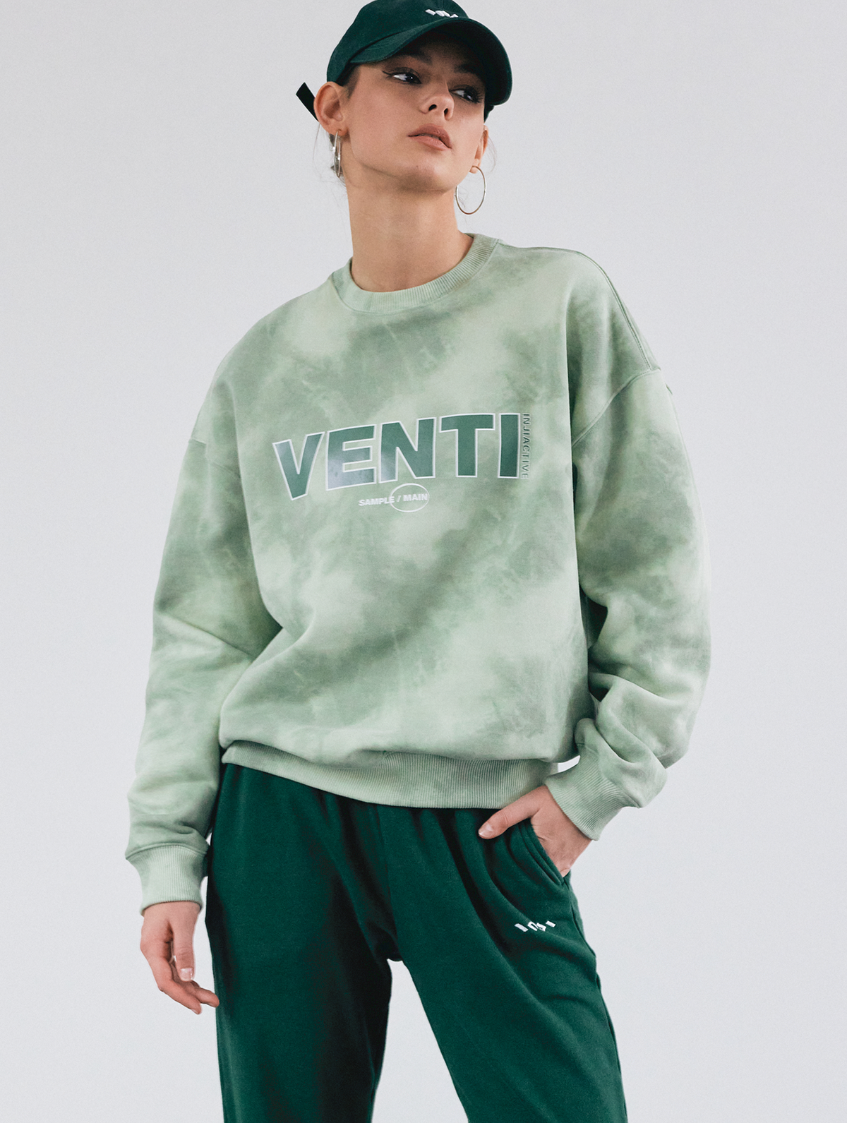 인지액티브(INJIACTIVE) VENTI TIE-DYE SWEATSHIRT 그린