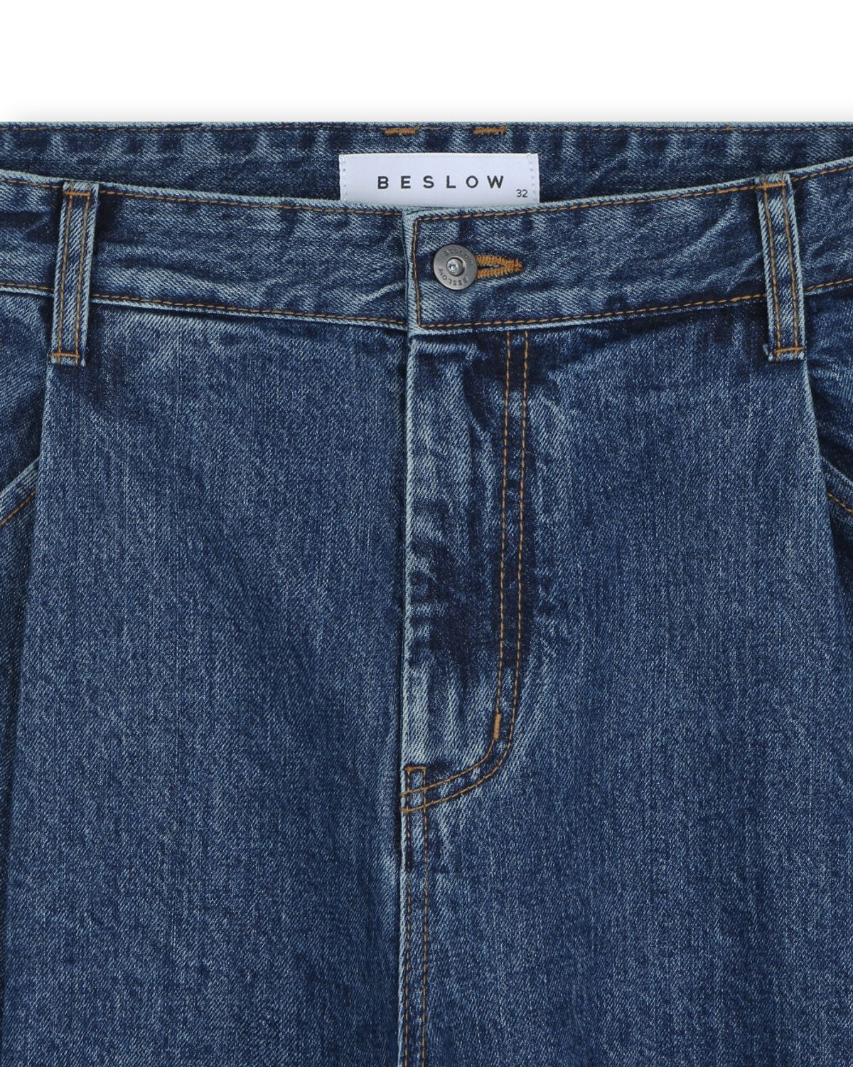 비슬로우(BESLOW) CONE MILL DEEP ONE TUCK JEAN MEDIUM WASHED