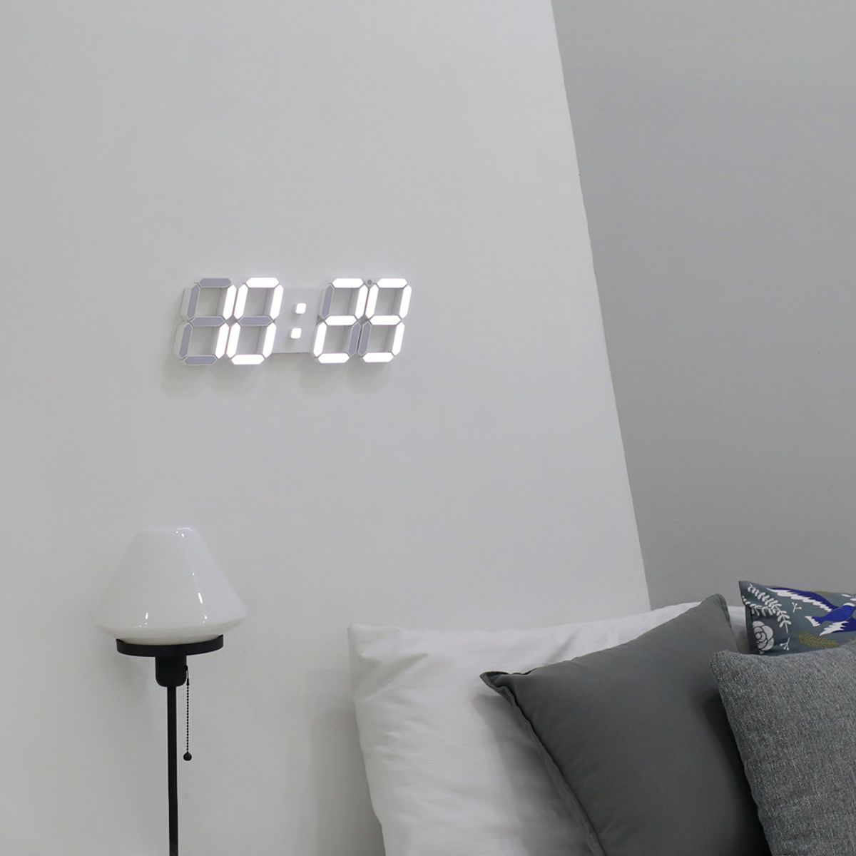 무아스(MOOAS) 3D 빅플러스 화이트 무소음 LED 벽시계