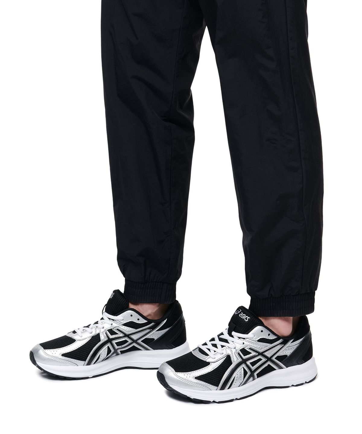 아식스(ASICS) 나일론 팬츠 - 블랙 / 2033B426-001