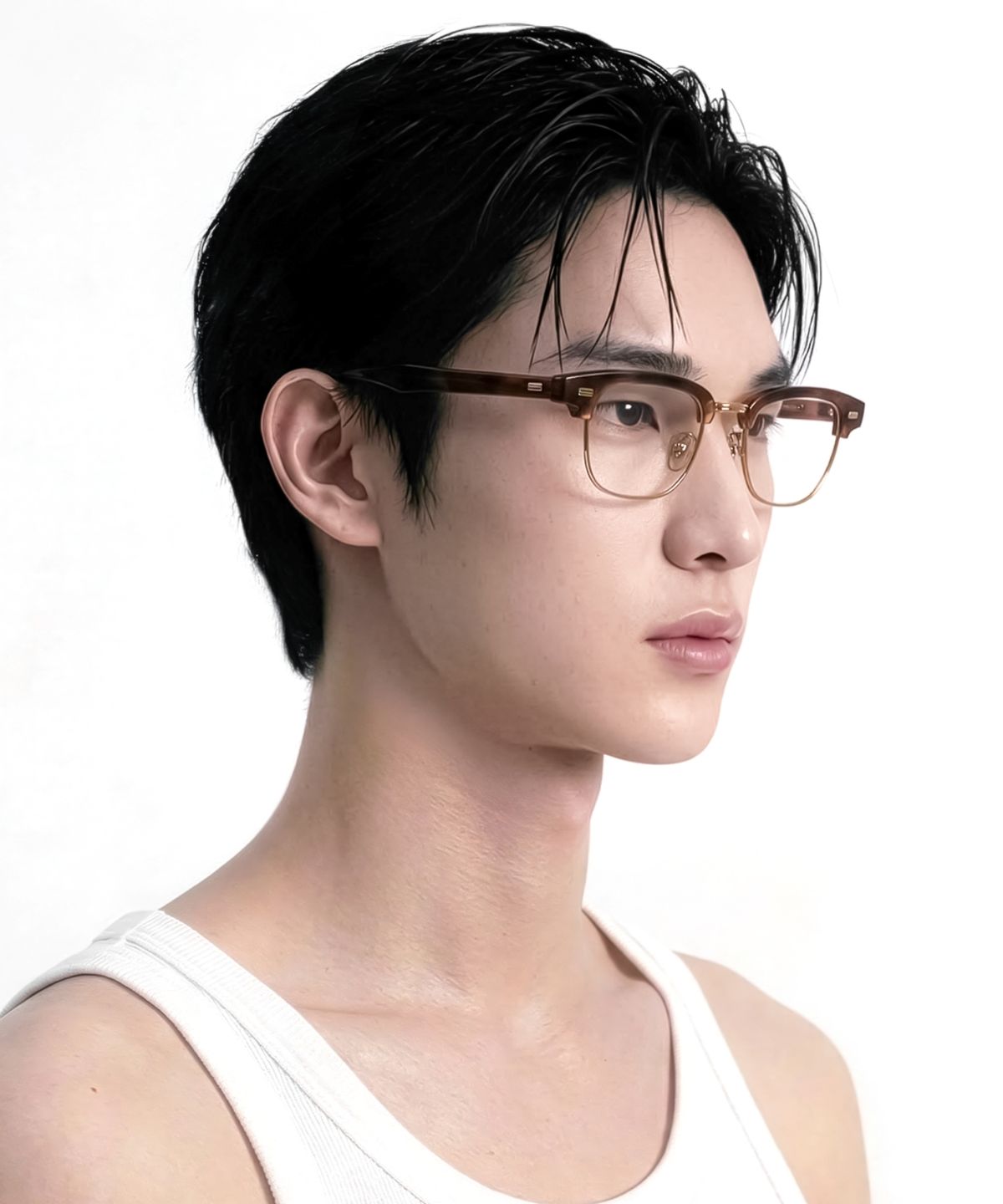 래쉬(LASH) LEWIS AB