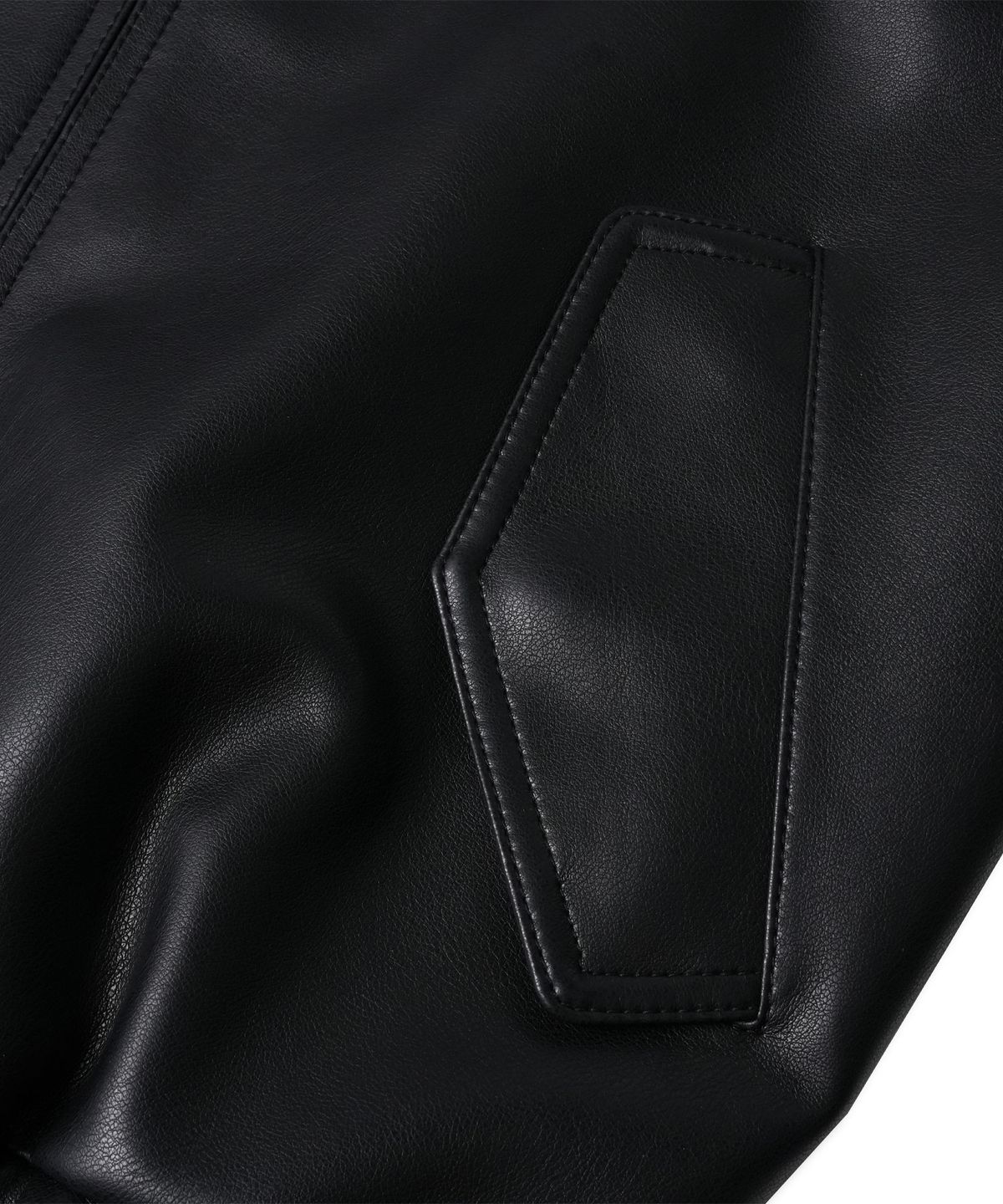 도프셉(DOFFSEPT) FAUX Leather Crop Bomber in Black
