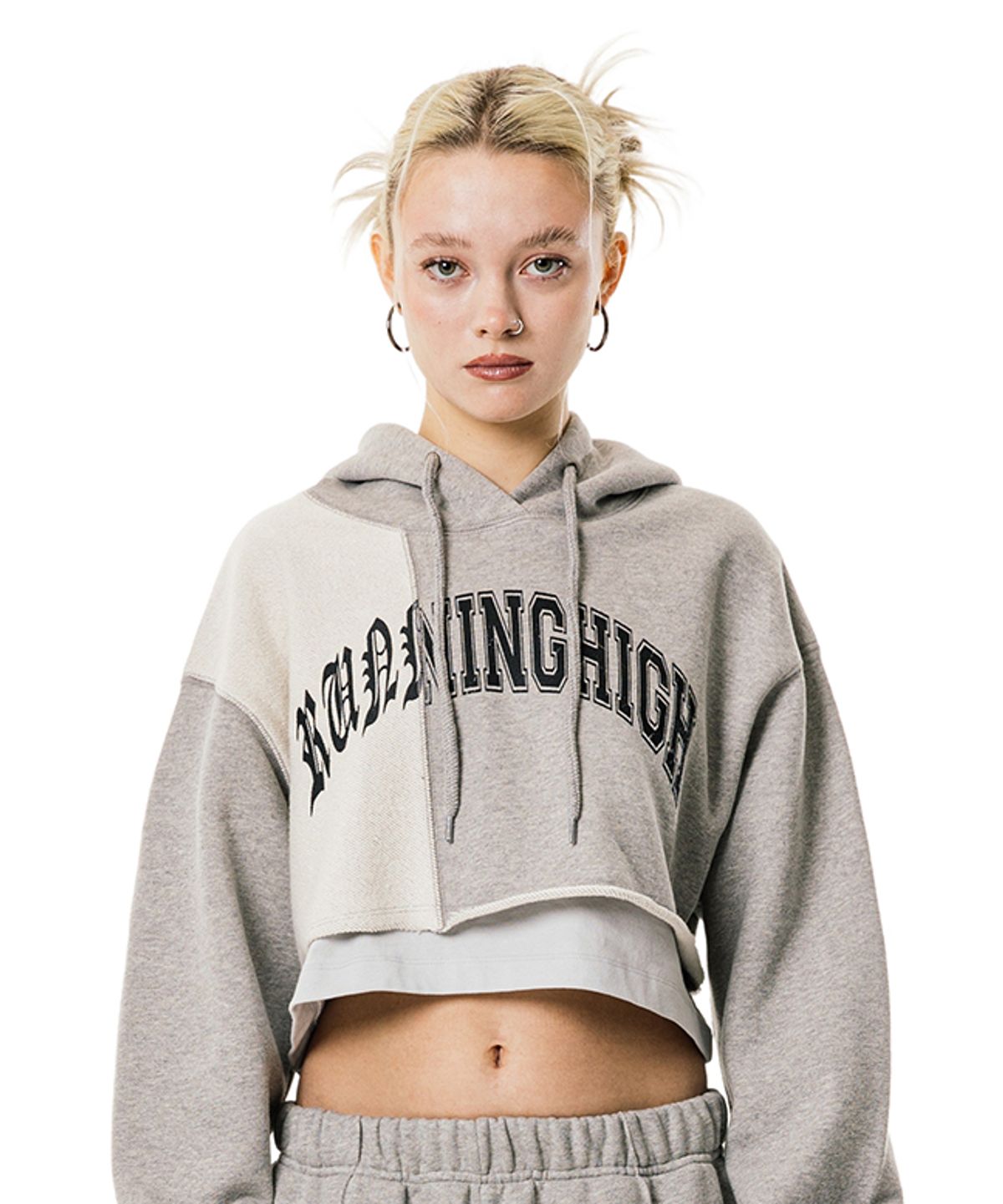 러닝하이(RUNNINGHIGH) 아치로고 레이어드 크롭 후디 [그레이]