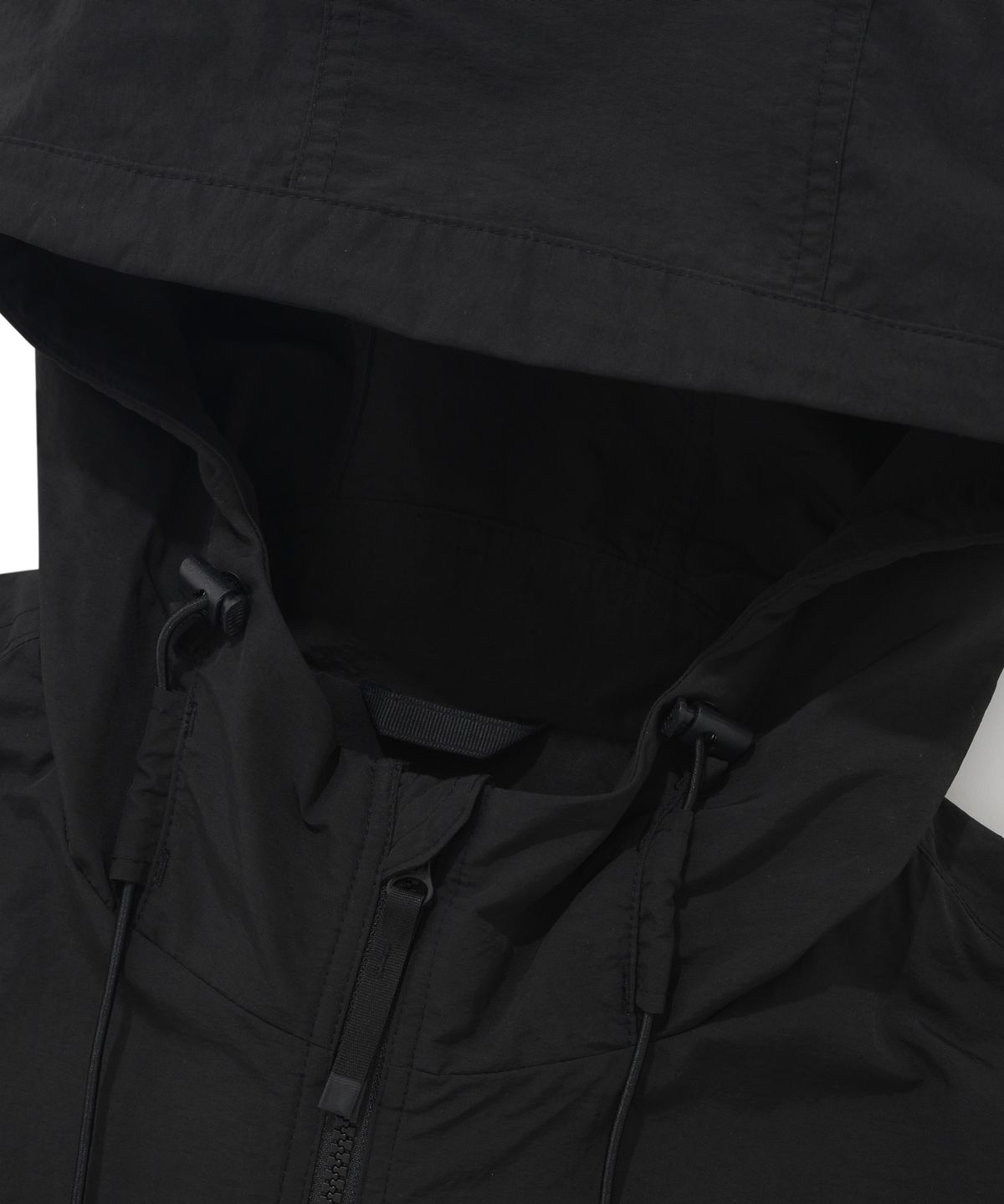 커버낫(COVERNAT) 윈드브레이커 점퍼 블랙