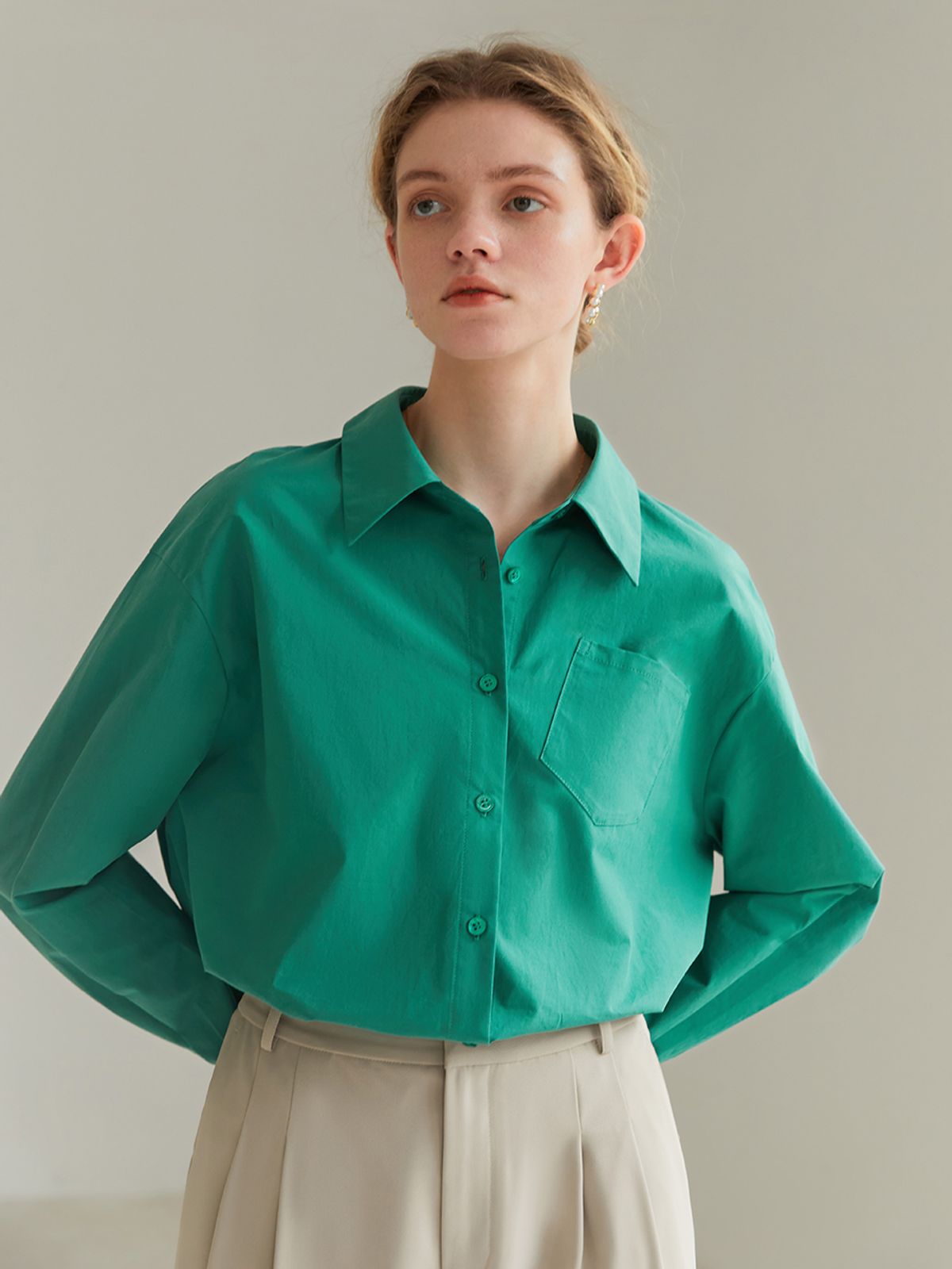웬스데이딜라잇(WEDNESDAY DELIGHT) Wendy green cotton shirt