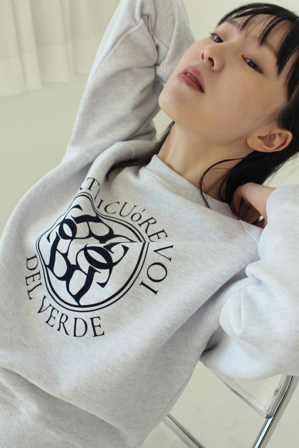 루바티(RUBATI) Univ del Verde Sweatshirt (Ice Melange)