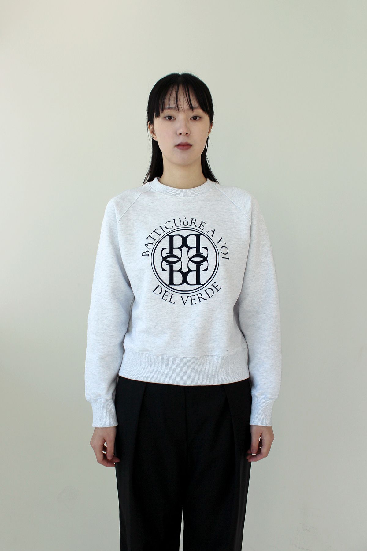 루바티(RUBATI) Univ del Verde Sweatshirt (Ice Melange)