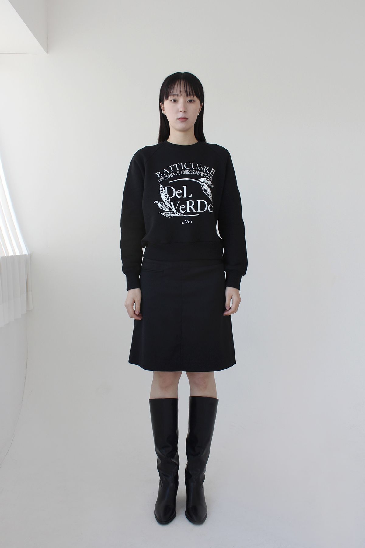 루바티(RUBATI) Leaf del Verde Sweatshirt (Black)