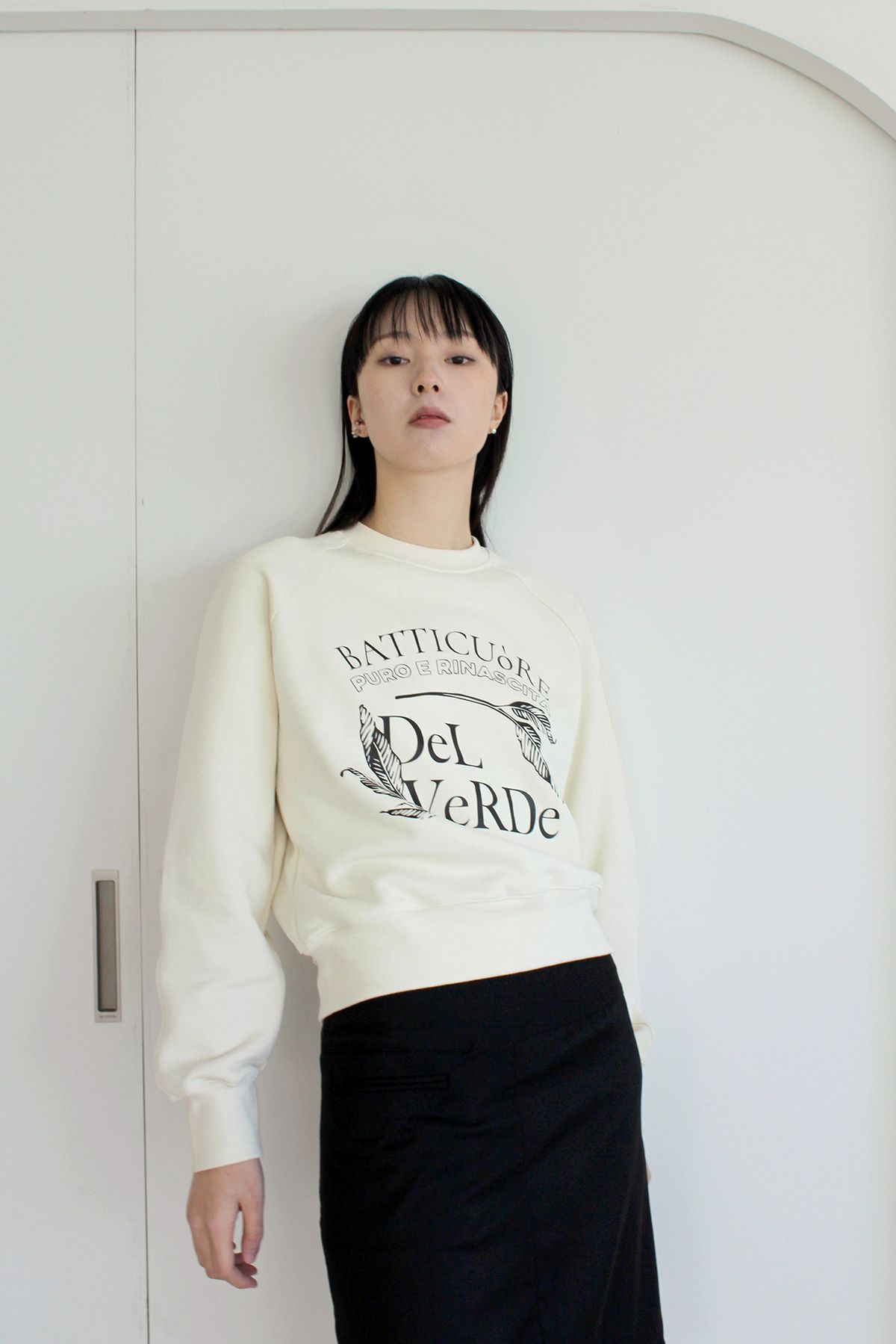 루바티(RUBATI) Leaf del Verde Sweatshirt (Ivory)