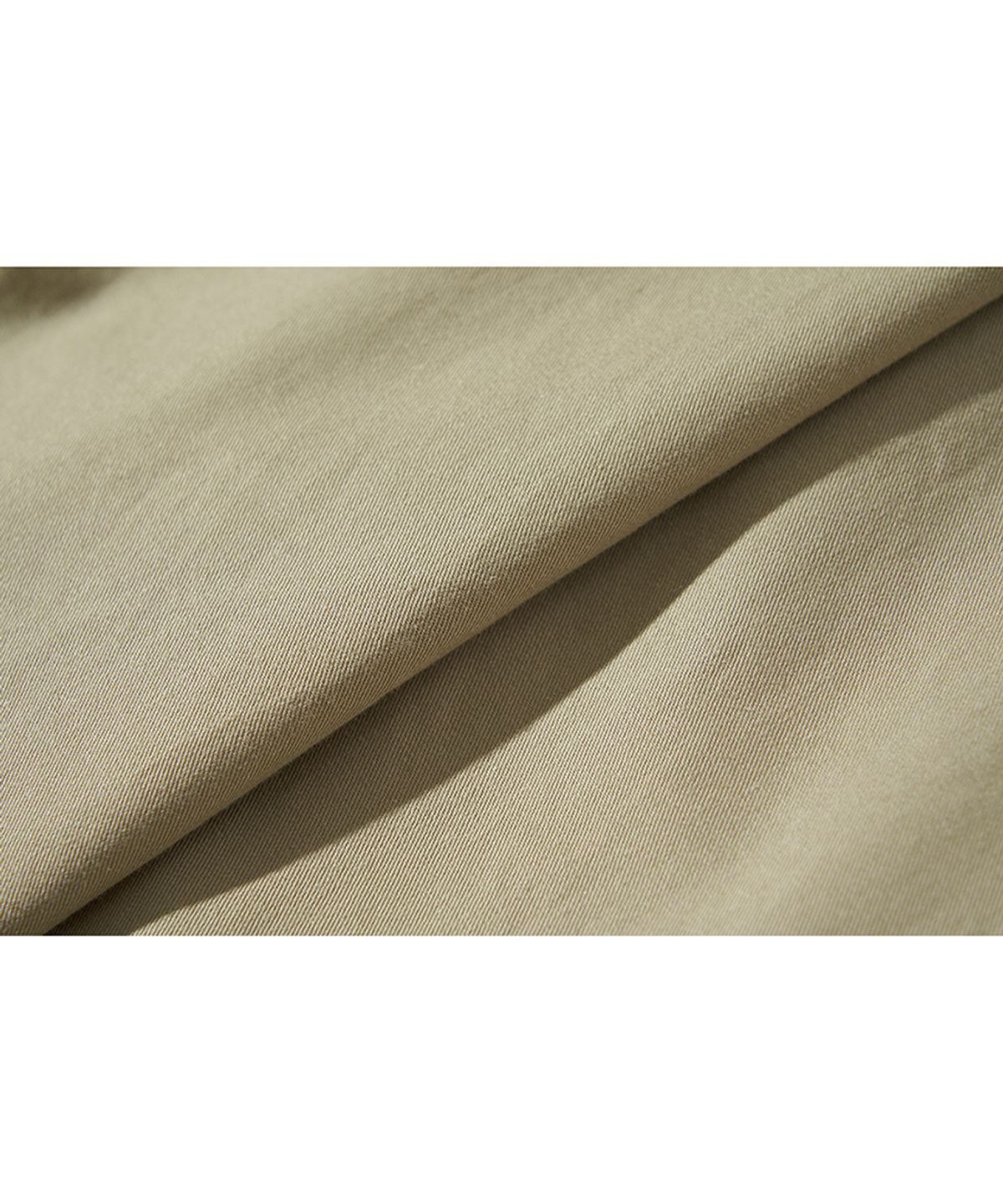 모아(MOAA) 버뮤다 투턱 하프 팬츠 (BEIGE)