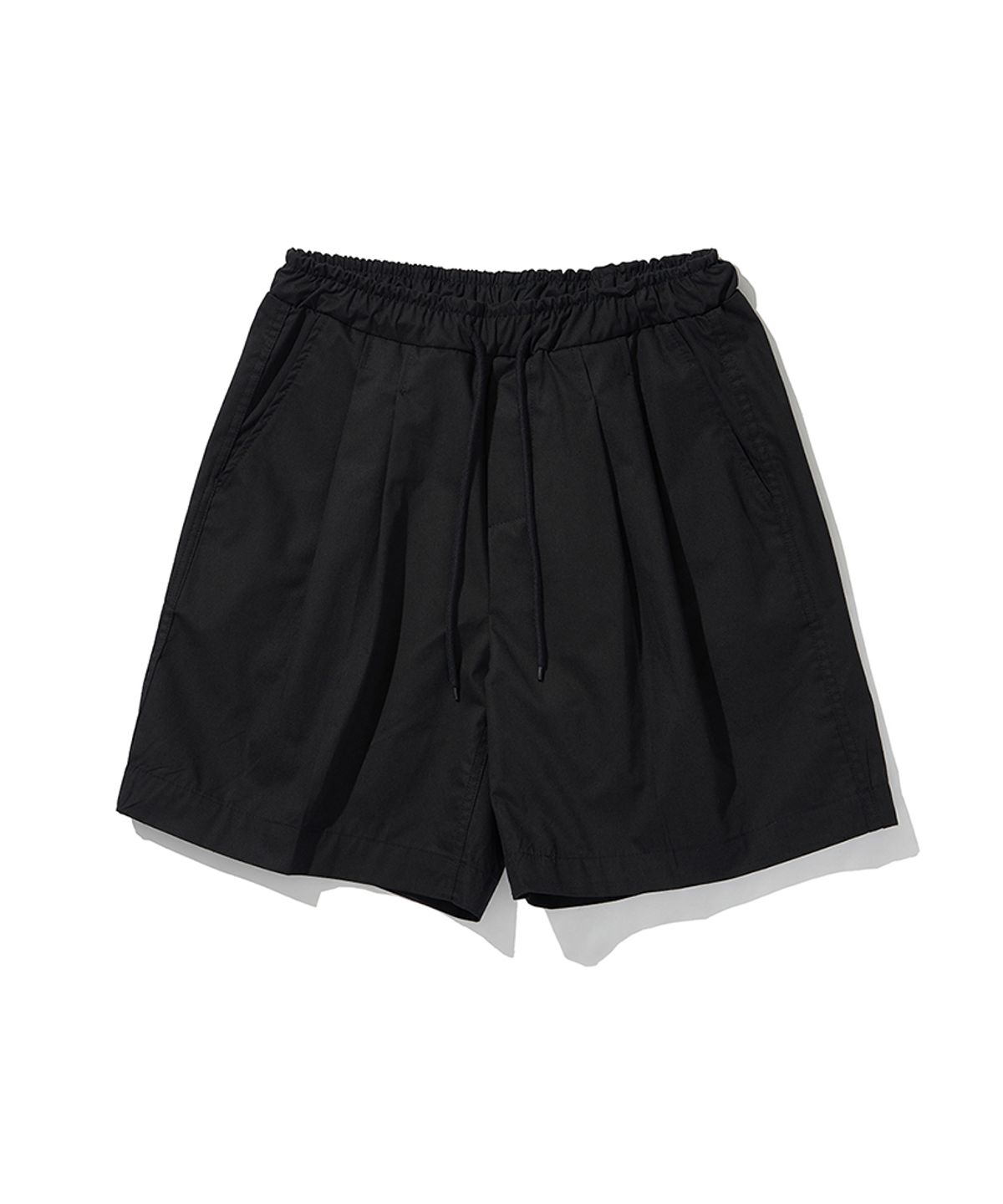 모아(MOAA) 버뮤다 투턱 하프 팬츠 (BLACK)