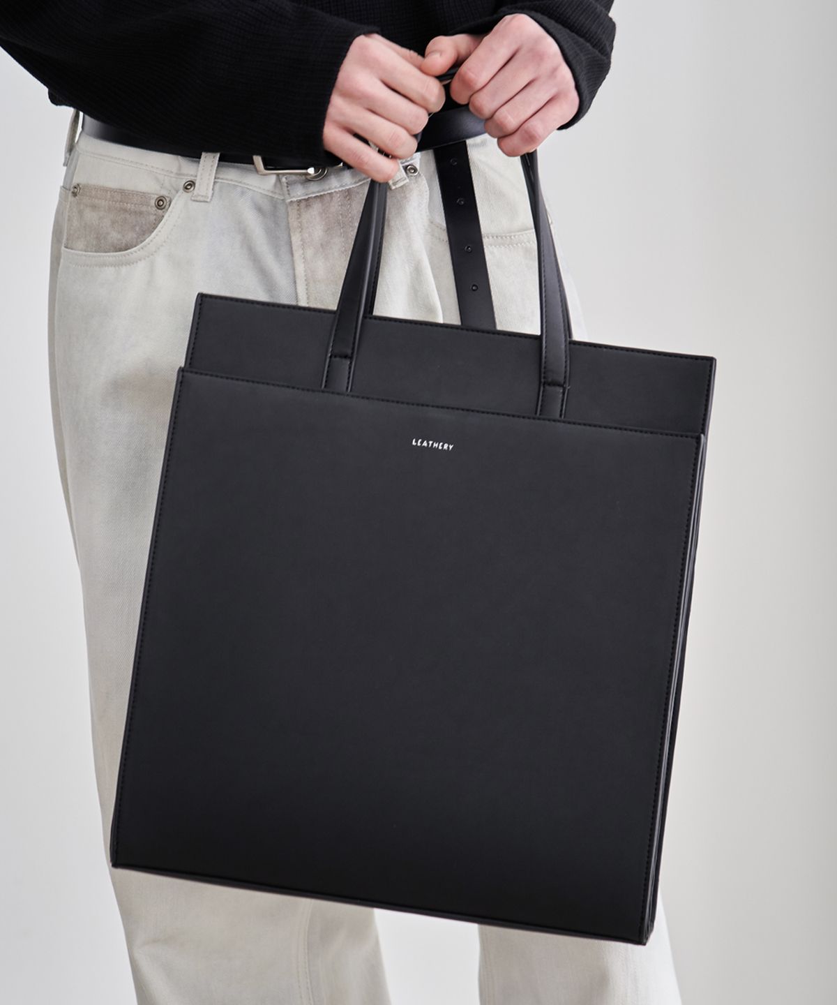 레더리(LEATHERY) 스퀘어 토트백 [BLACK]