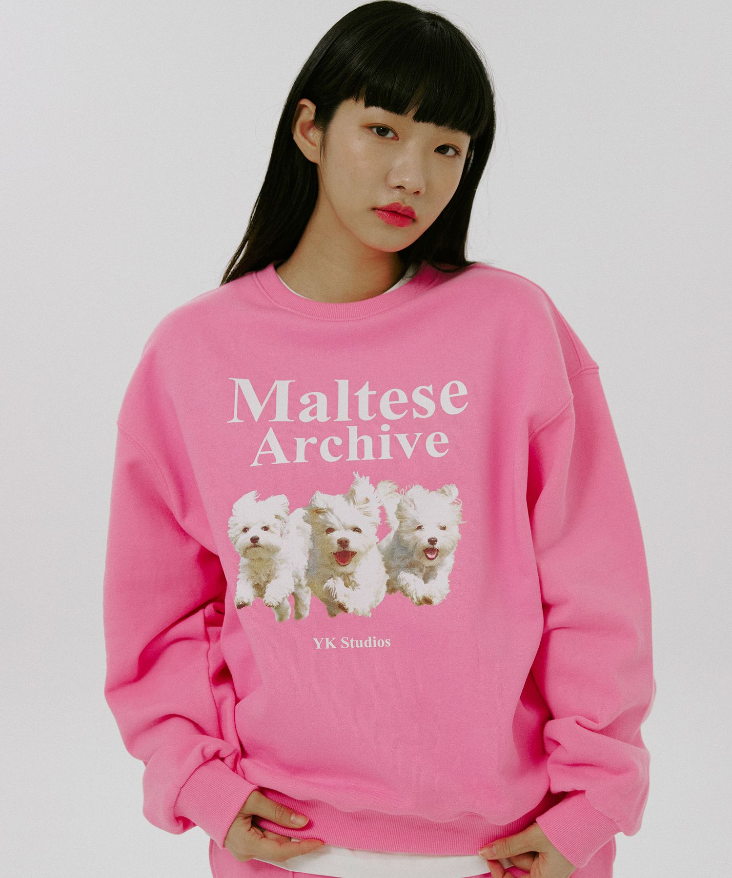 ★韓国の人気★【WAI KEI】★Maltese crew sweatshirt.s★ MUSINSA公式 | WAI KEI MALTESE ARCHIVE SWEATSHIRT PINK