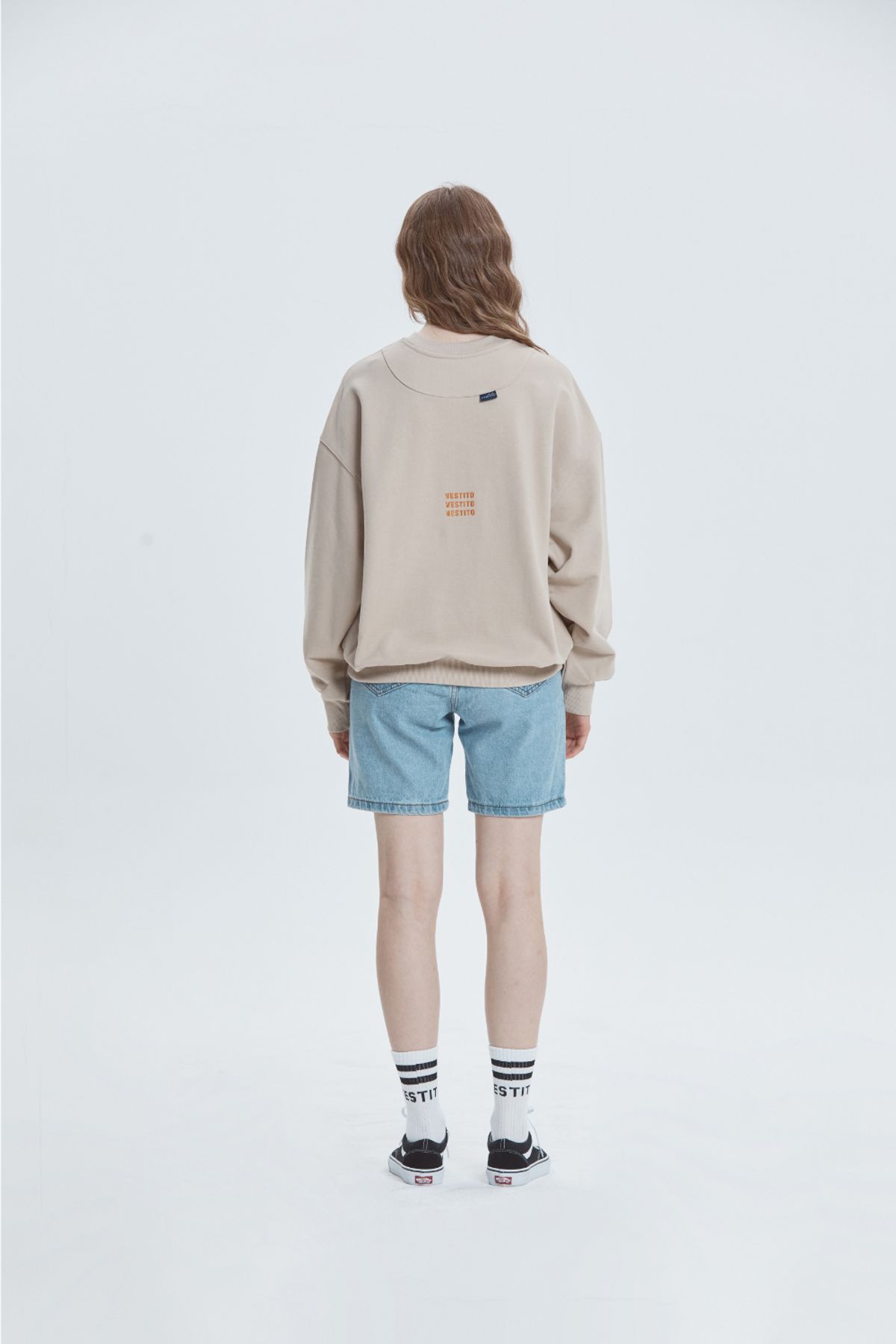 베스띠또(VESTITO) DOPPIO LOGO SWEAT(더블 로고 맨투맨 티)