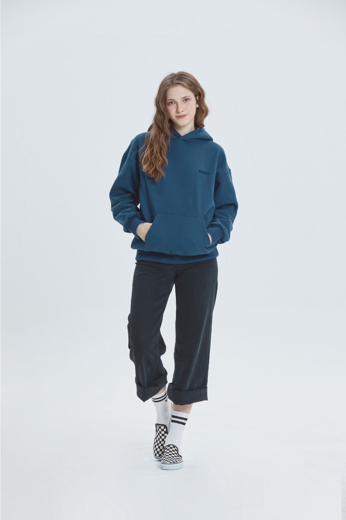 베스띠또(VESTITO) LOGO GRANDE HD SWEAT(빅 로고 후드 티)