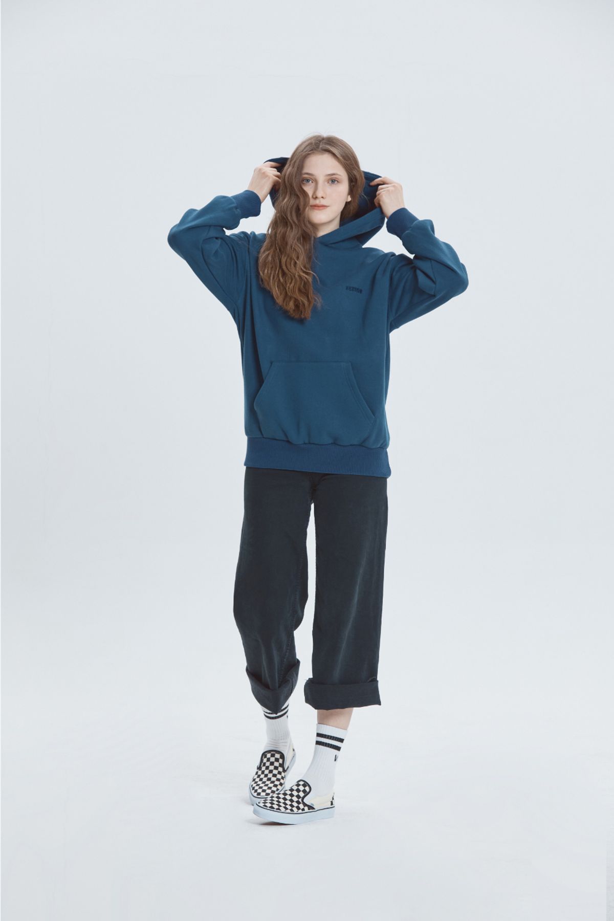 베스띠또(VESTITO) LOGO GRANDE HD SWEAT(빅 로고 후드 티)