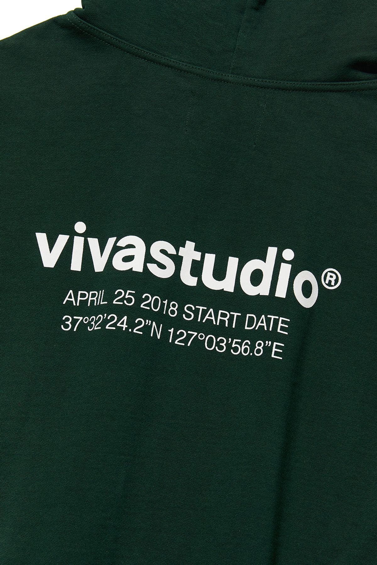 비바스튜디오(VIVASTUDIO) LOCATION HOODIE [GREEN]