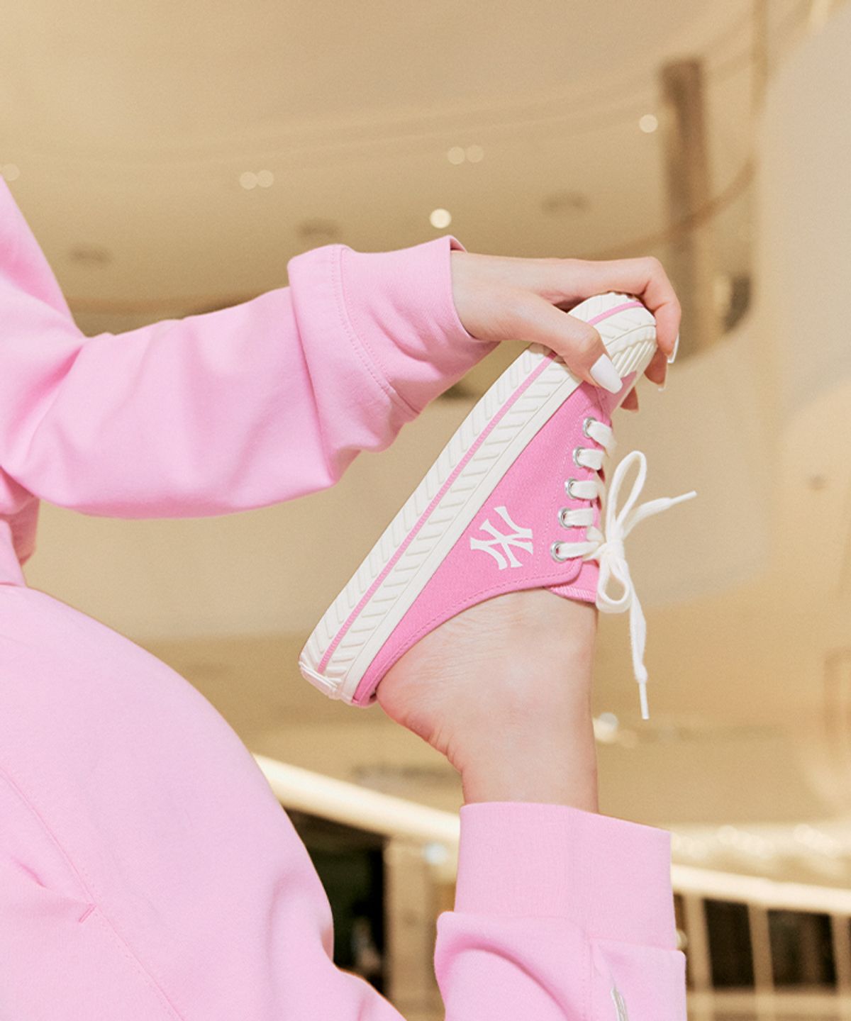엠엘비(MLB) 플레이볼 오리진 뮬 (PLAYBALL ORIGIN MULE) NY (Pink)