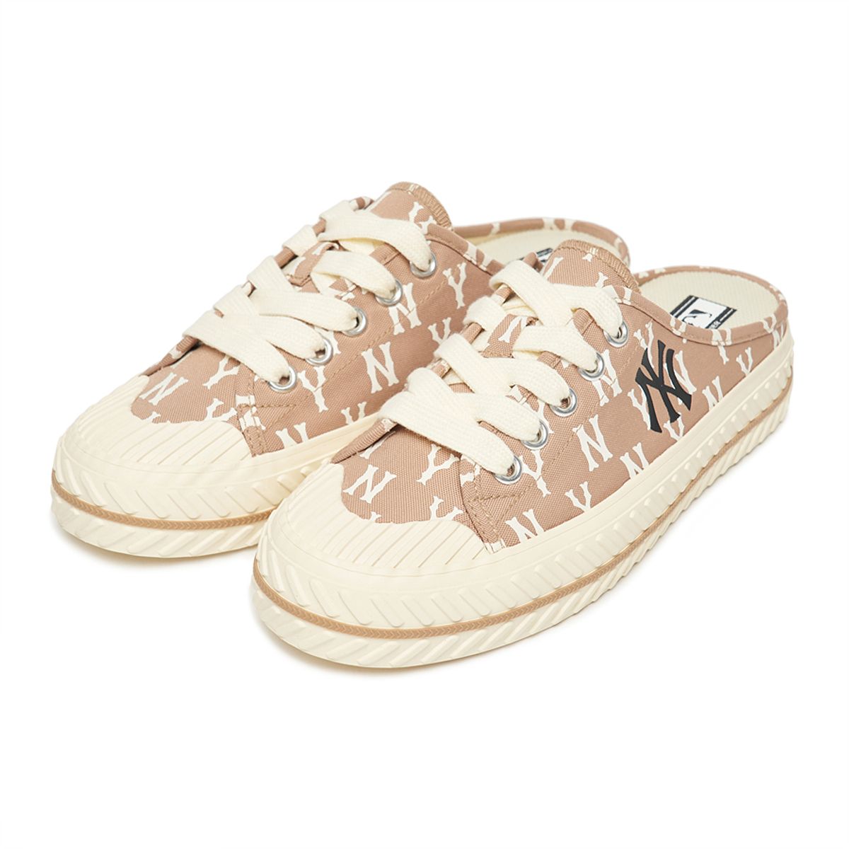 엠엘비(MLB) 플레이볼 뮬 모노그램 (PLAYBALL MULE MONOGRAM) NY (D.Beige)