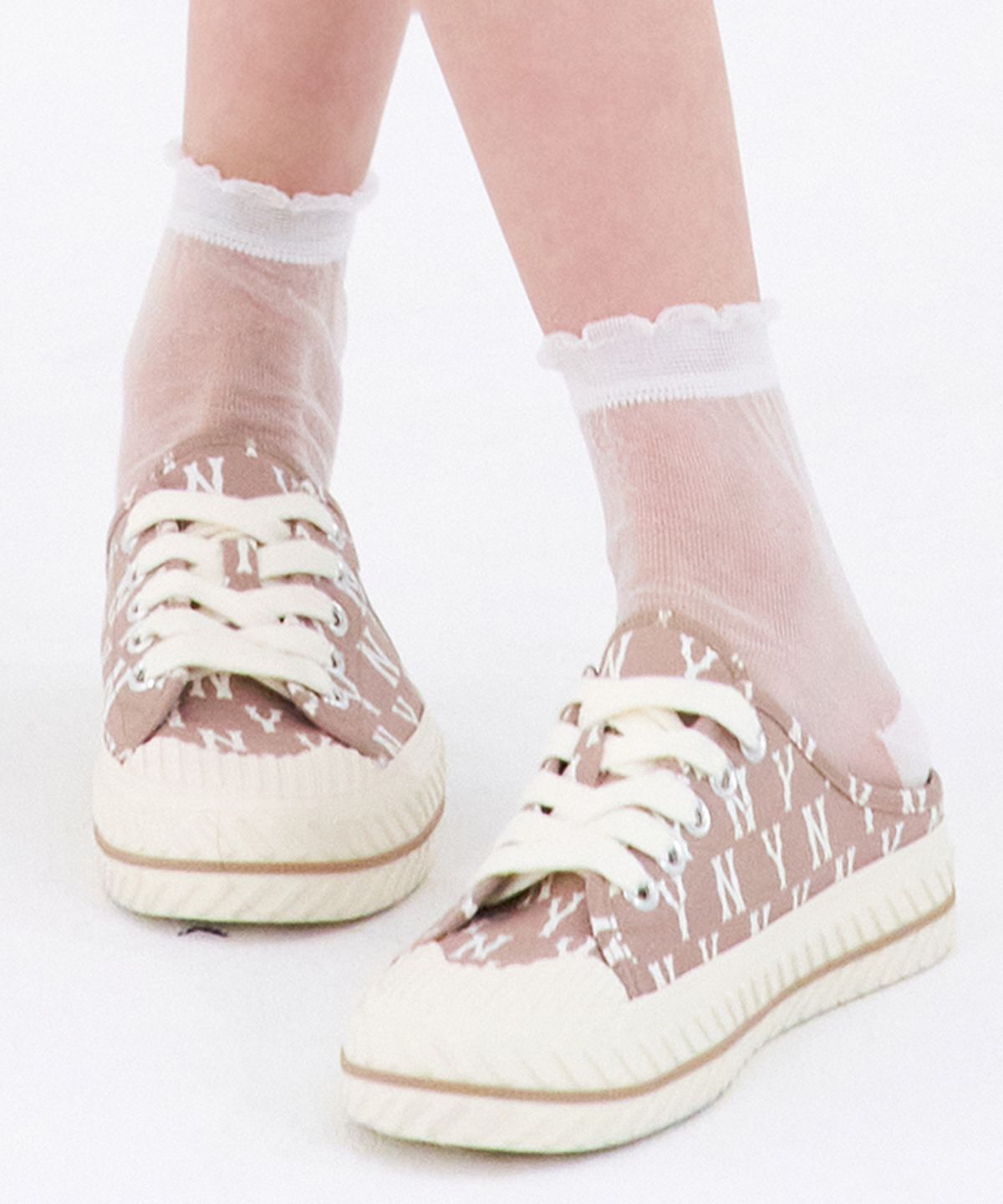 엠엘비(MLB) 플레이볼 뮬 모노그램 (PLAYBALL MULE MONOGRAM) NY (D.Beige)