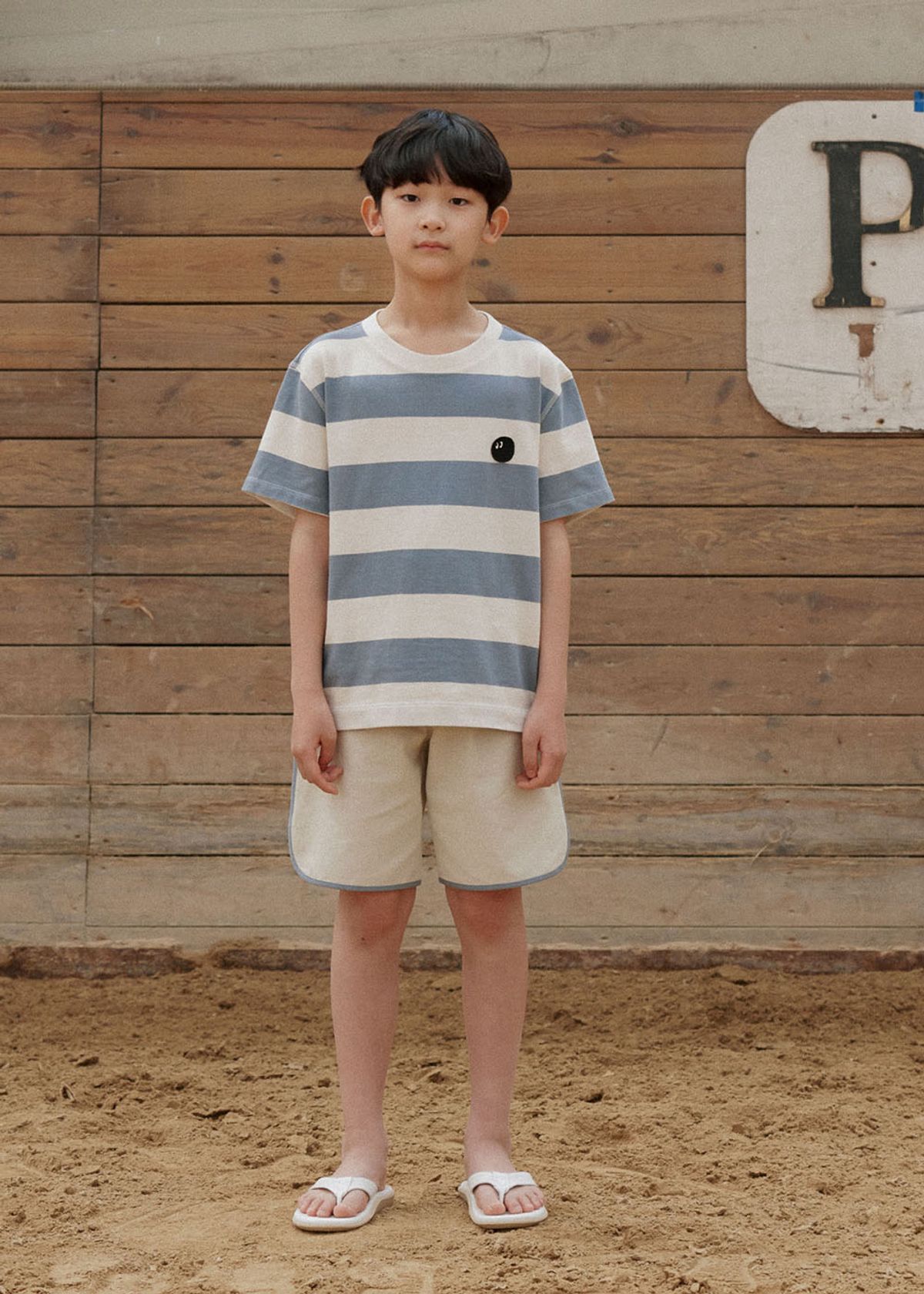 벤(BBEEEENN) 파이핑 하프 팬츠_에크루