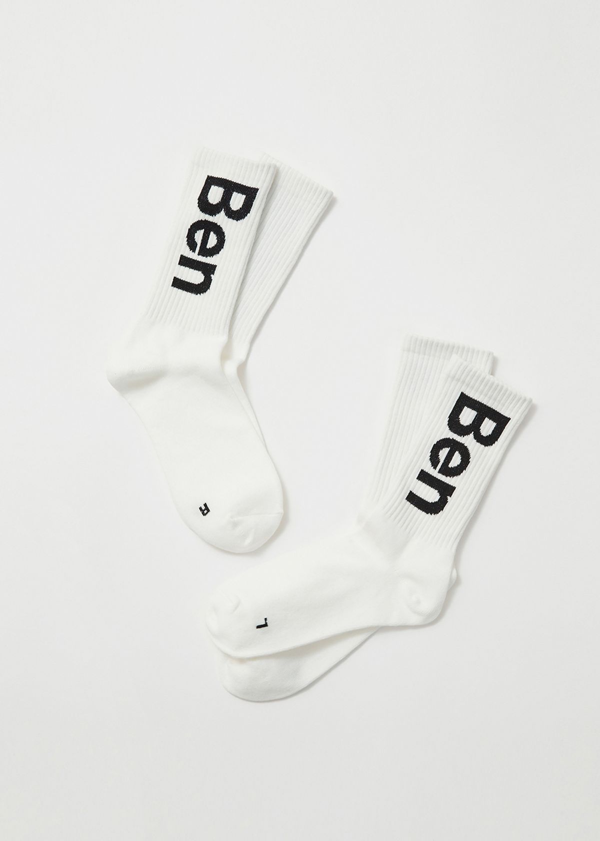 벤(BBEEEENN) 볼드 로고 삭스