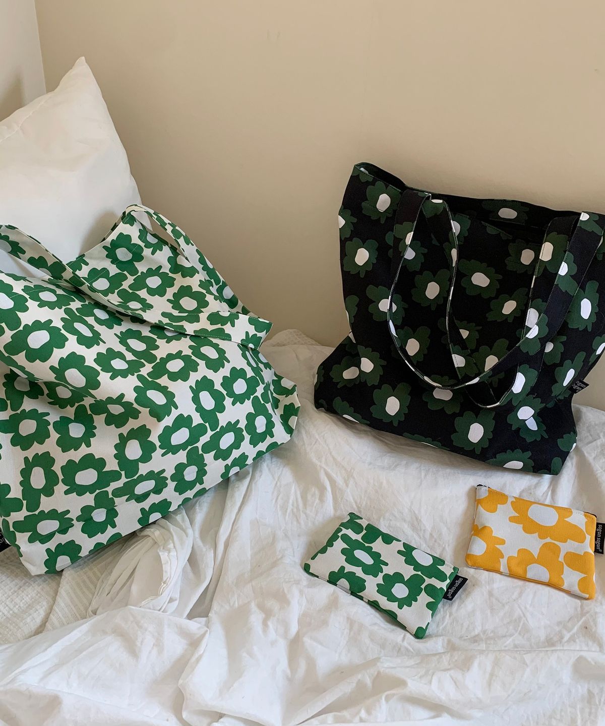 소곤소곤(SOGONSOGON) bloom green black bag