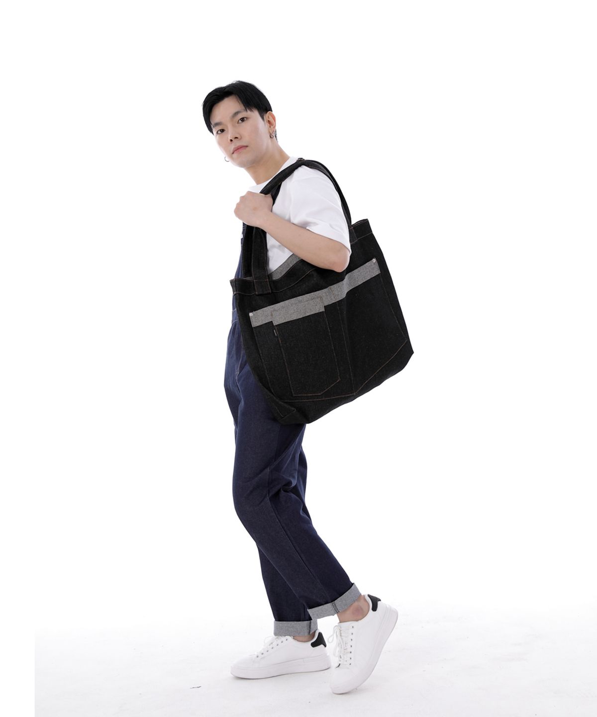 세인트크루(SAINTCREW) 워커앤빌더 메가빅 데님숄더백 WBM-109 블랙 BRS