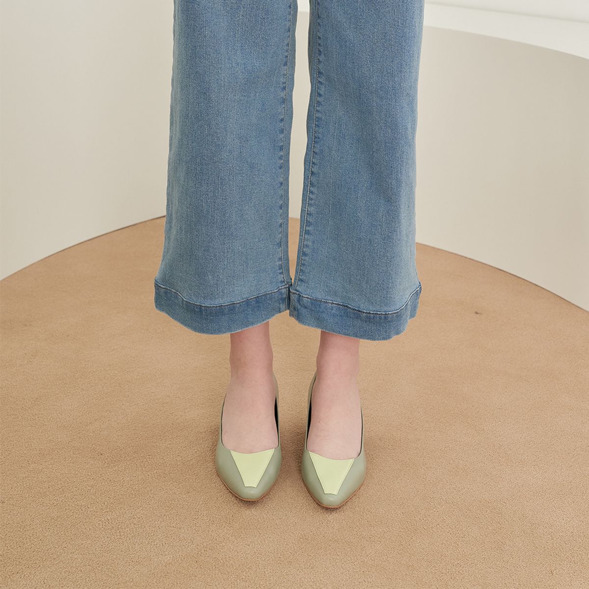 케리제이드(KERRIJADE) Cutting Pumps_Mint