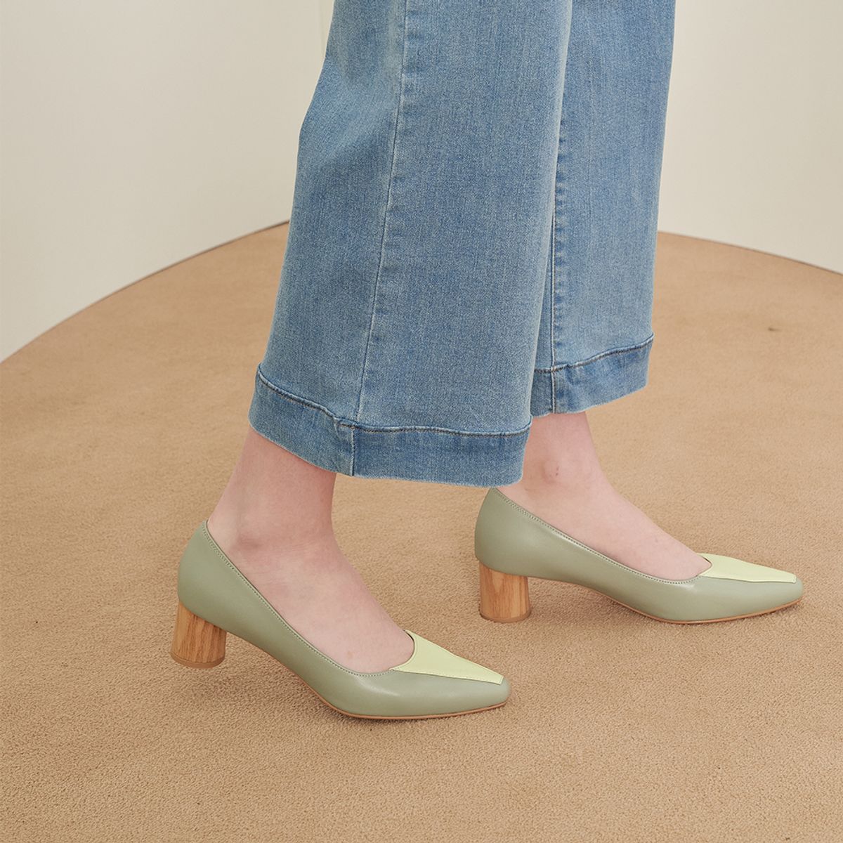케리제이드(KERRIJADE) Cutting Pumps_Mint