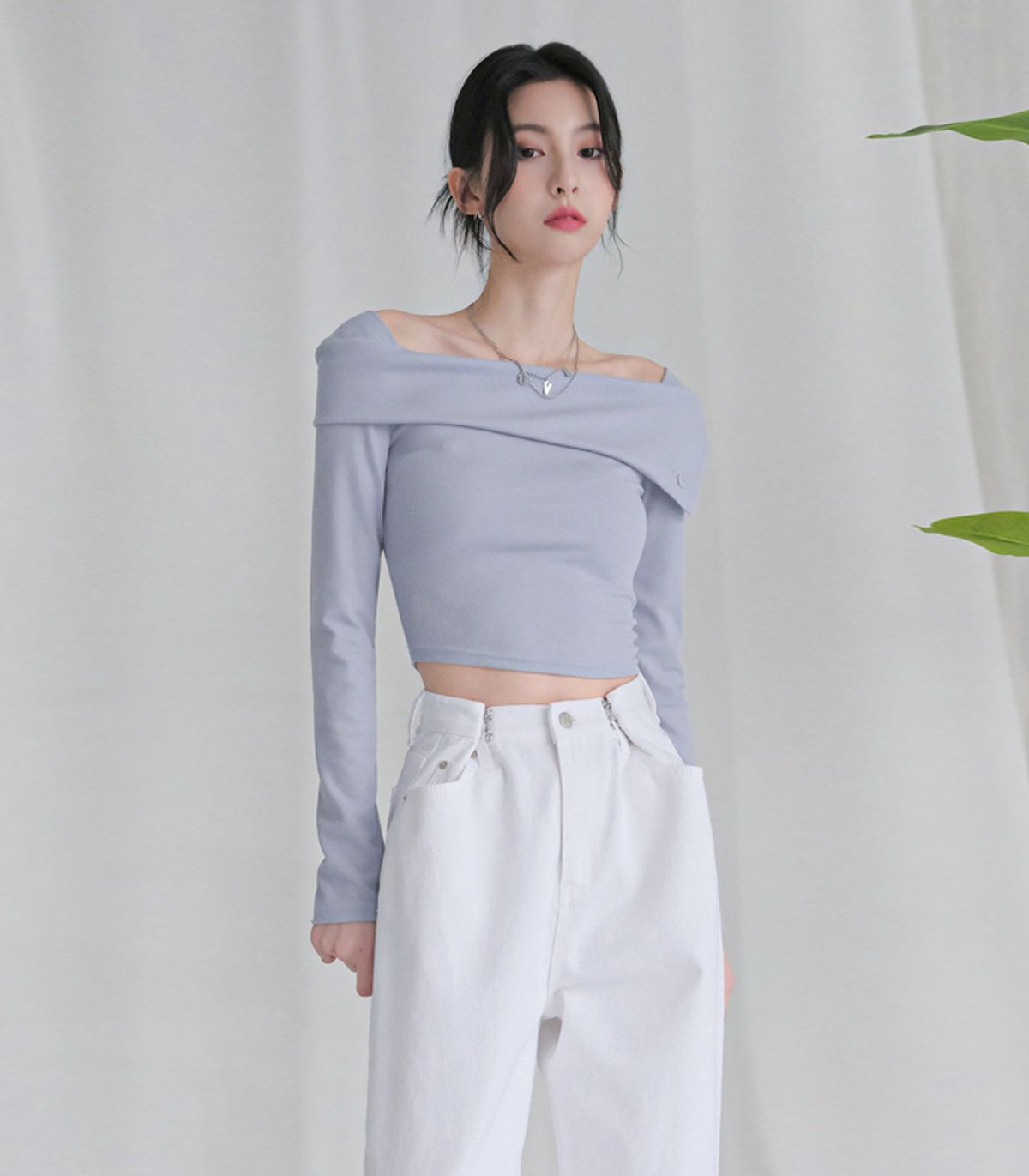 어반드레스(AVANDRESS) Beauty shoulder t-shirt - 5COL