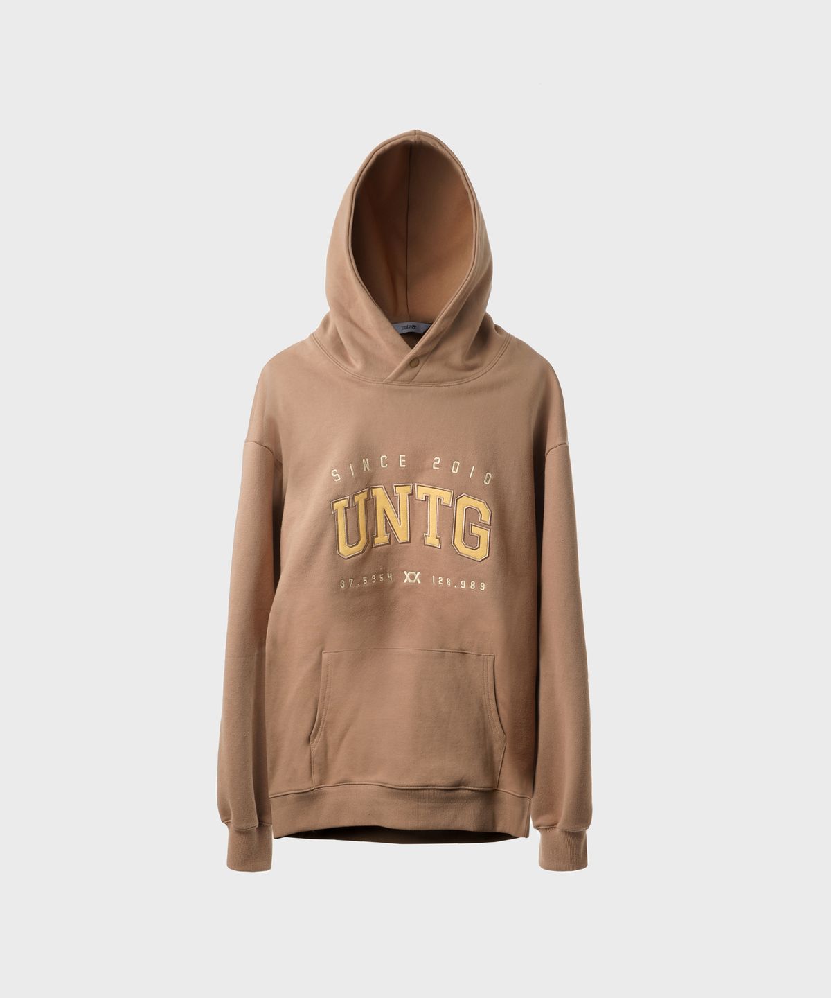 언티지(UNTAGE) 로고 자수 후드 스웨트 셔츠[Brown(UNISEX)]_UTT-FH02