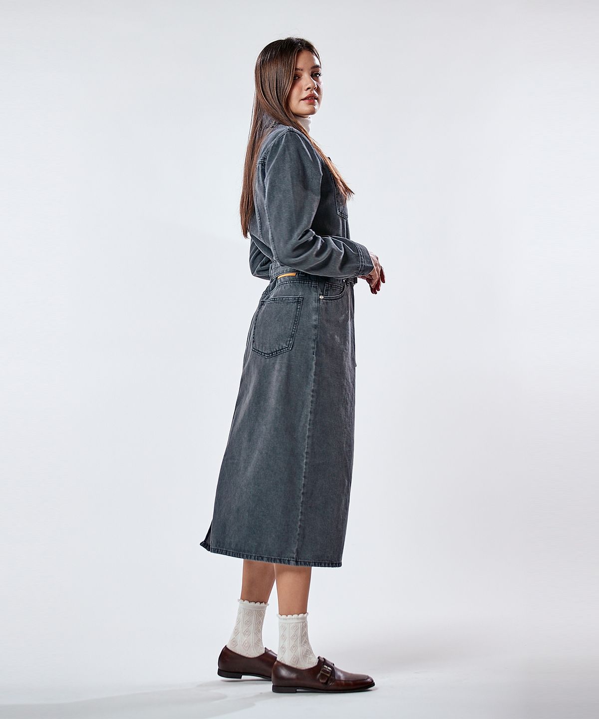 필로그램(PHILOGRAM) 파우더 리싸이클 데님 원피스