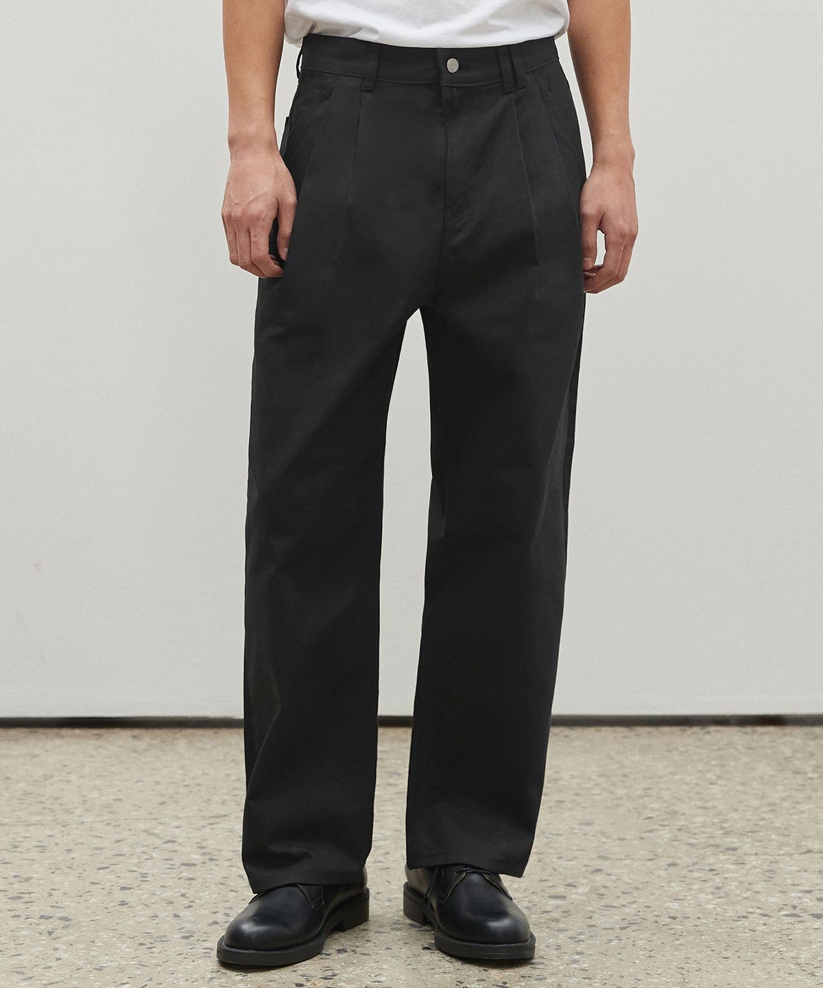 데케트(DECET) Dawn 2Pleats Wide Pants DCPT007Black