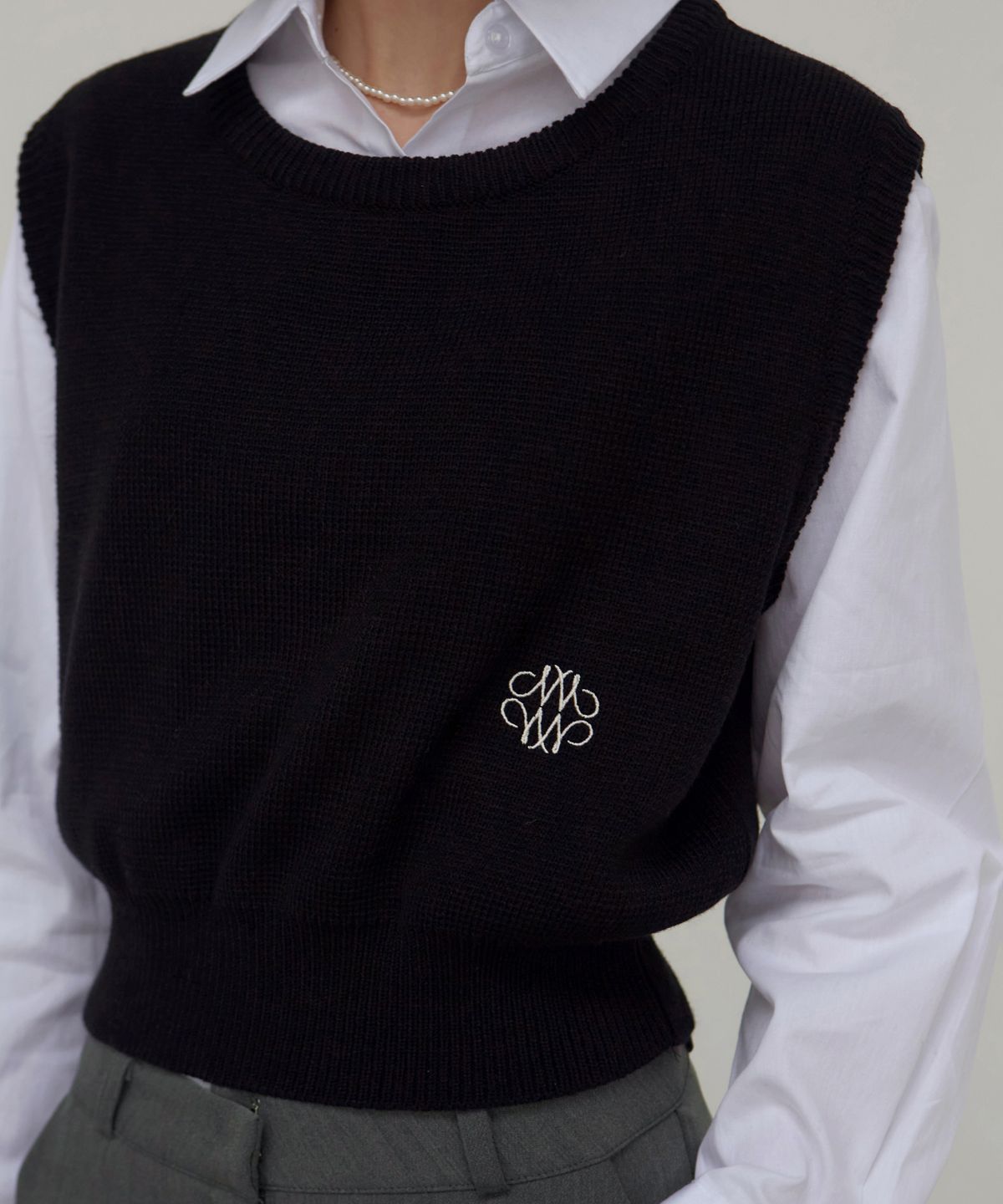 닉앤니콜(NICK&NICOLE) [ESSENTIAL] CREW NECK VEST_3 COLOR