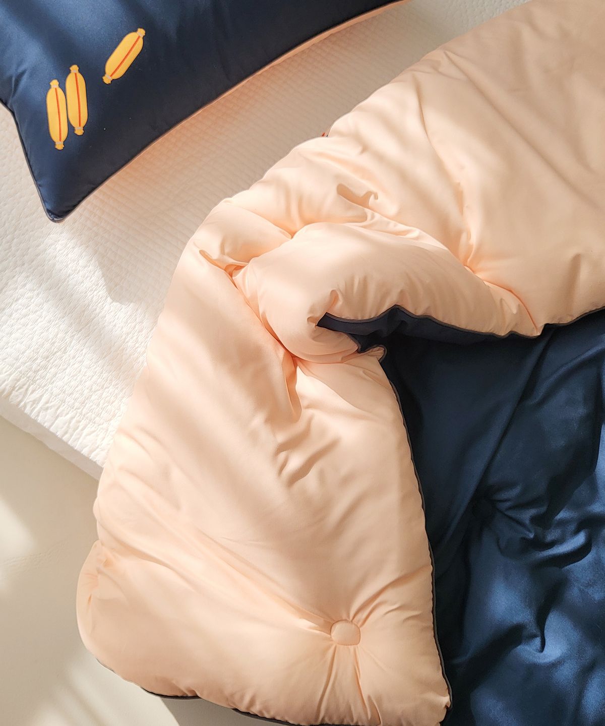 대구1988(DAEGU1988) [대구1988 × 천하장사 콜라보] 천하장사 치즈 차렵이불 SS