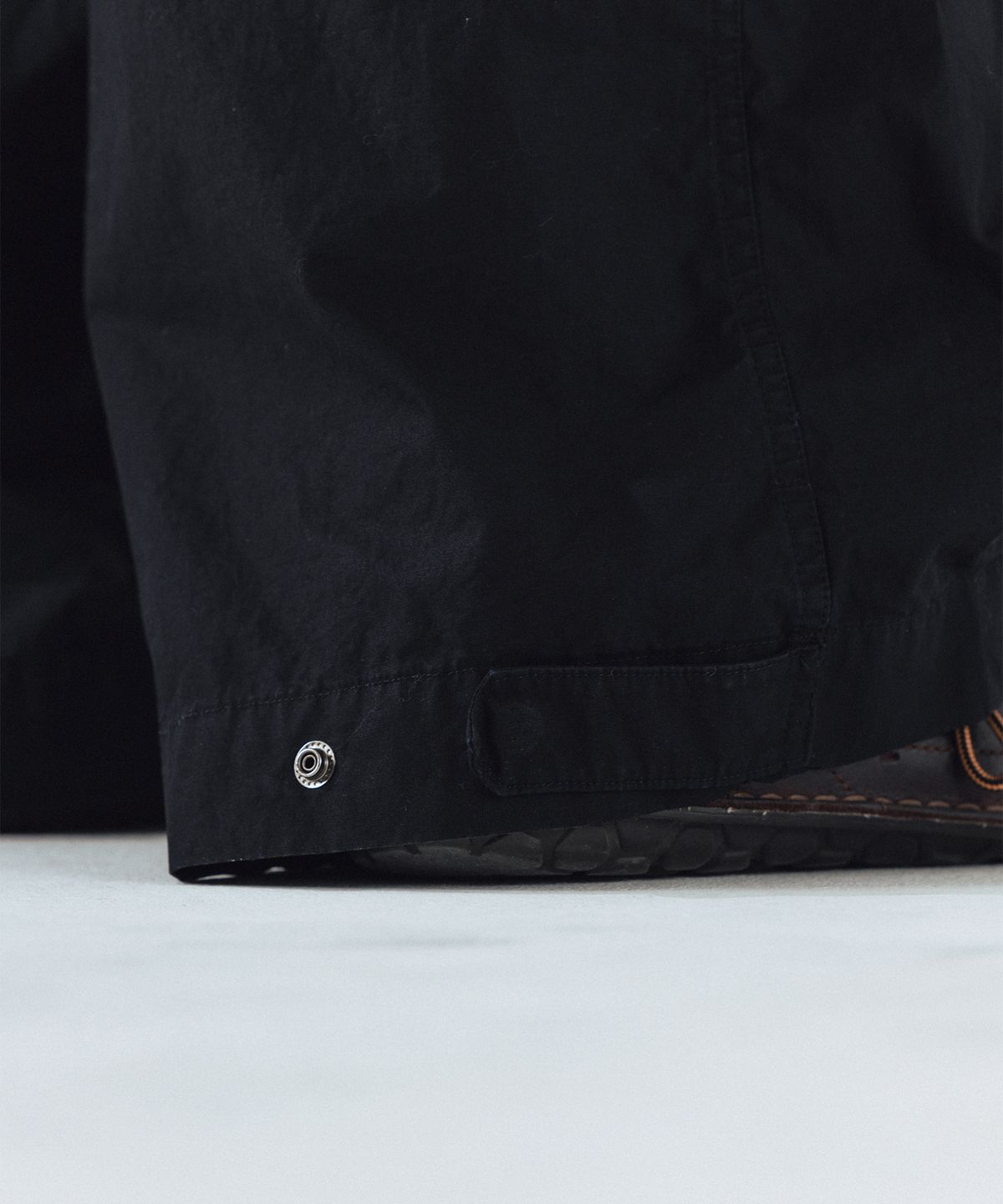 앵글런(ANGLAN) Field Vijo Balloon Pants - Black