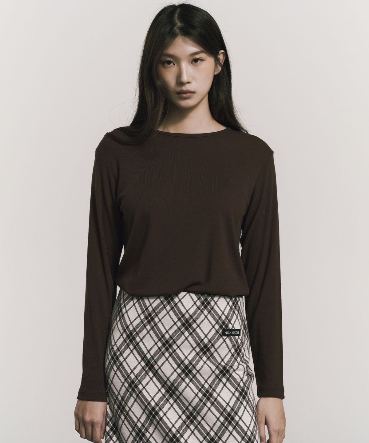 닉앤니콜(NICK&NICOLE) [ESSENTIAL] ESSENTIAL ROUND TOP_10 COLOR