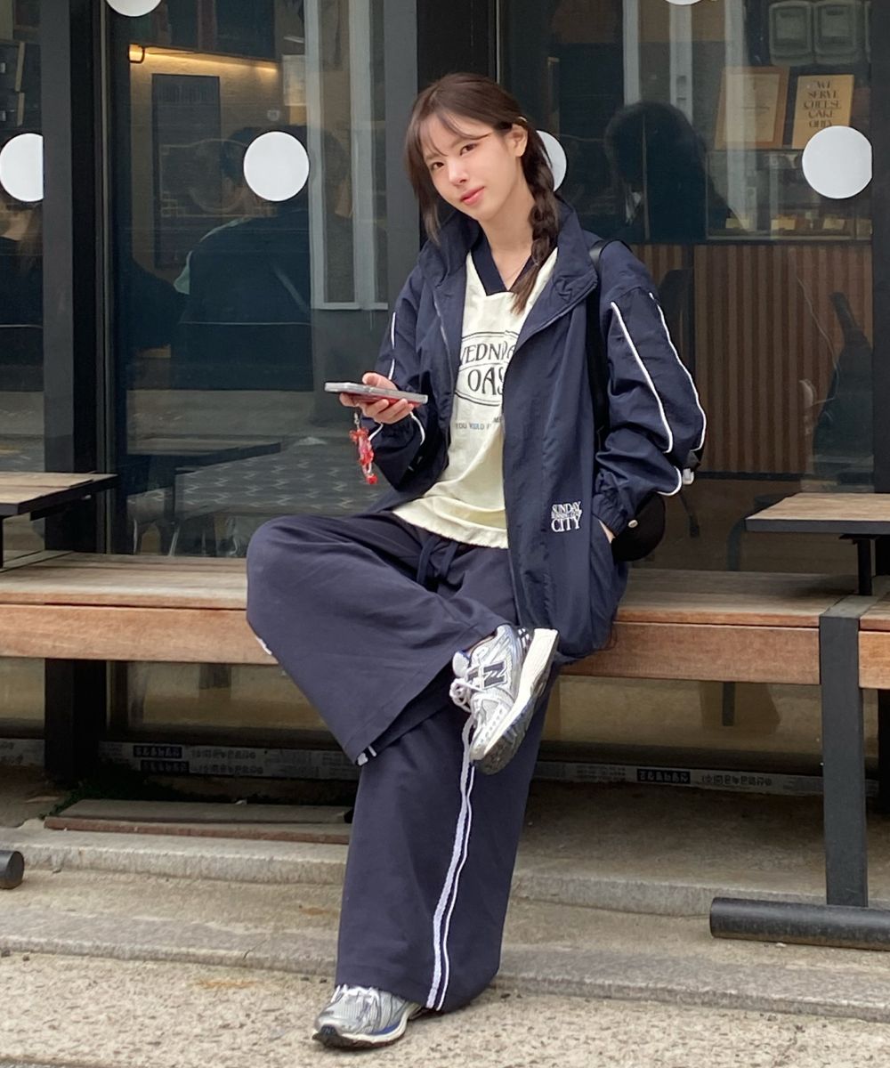 OL209_RUNNING CLUB TRACK JACKET_NAVY