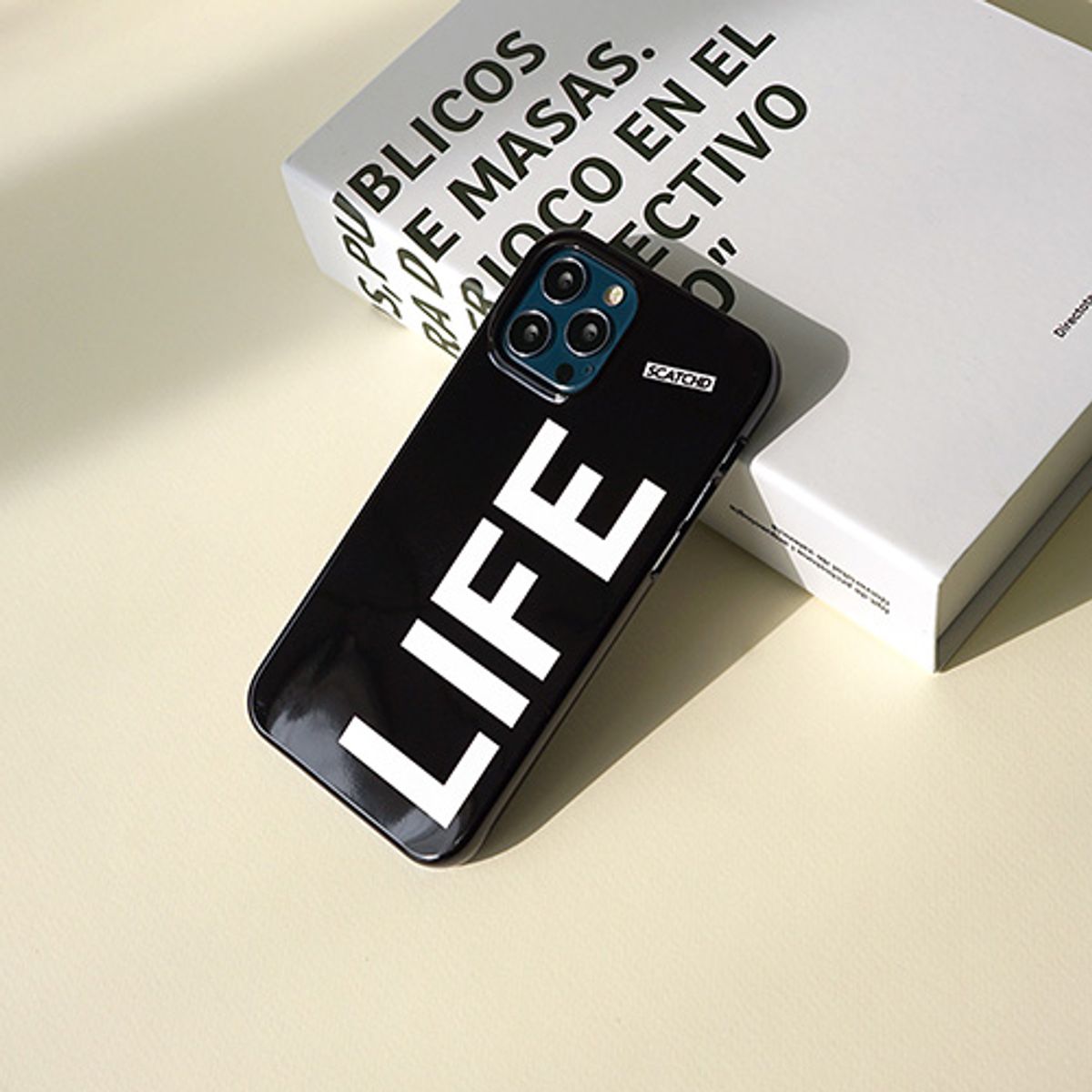 스캐치드(SCATCHD) LIFE 클래식 하드 케이스