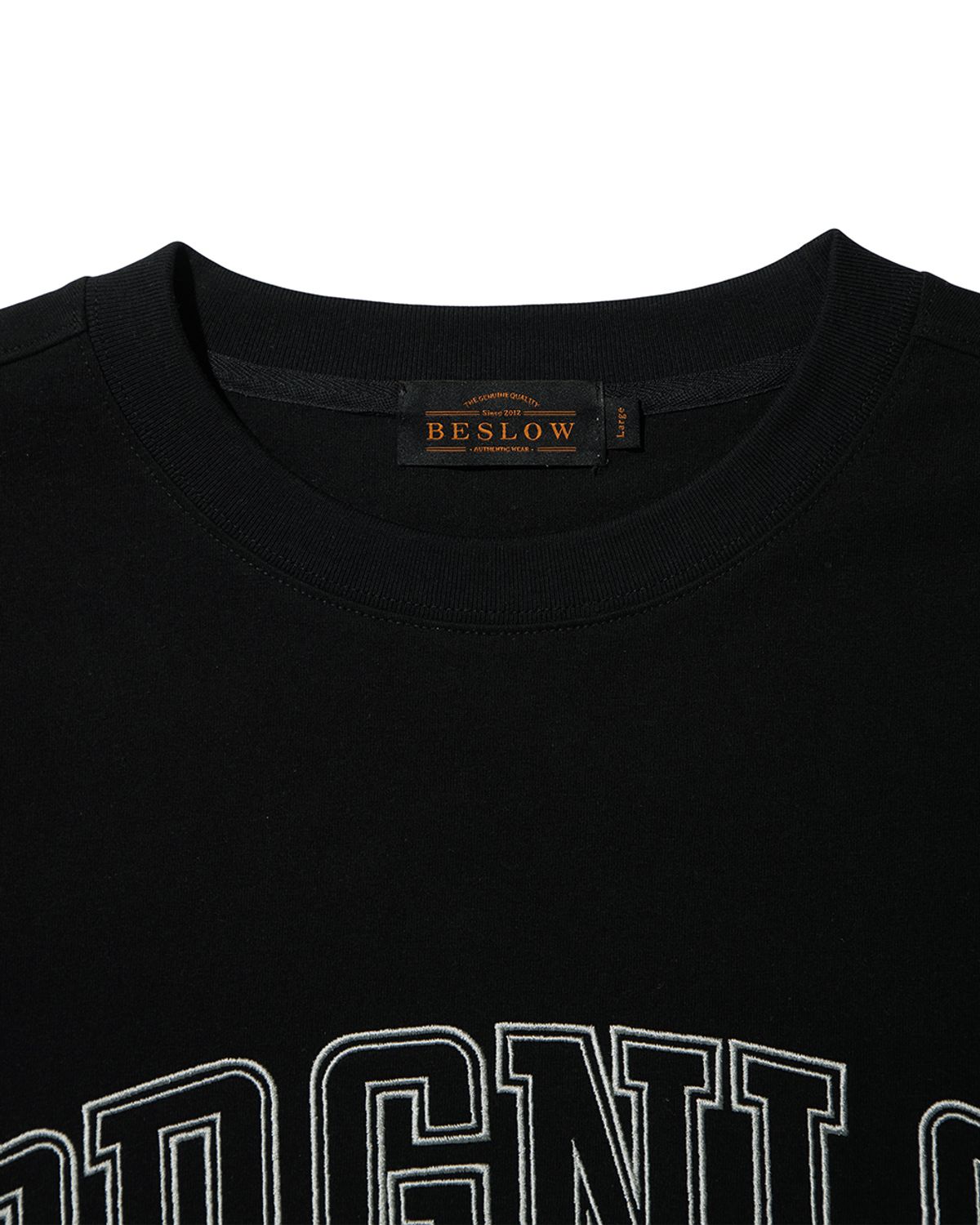 비슬로우(BESLOW) CONTRAST PANNEL SWEAT HALF SHIRT BLACK