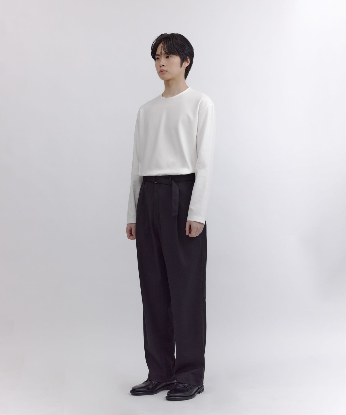 넌블랭크(NONBLANK) [여름]썸머 쿨터치 벨티드 와이드 핏 팬츠_BLACK
