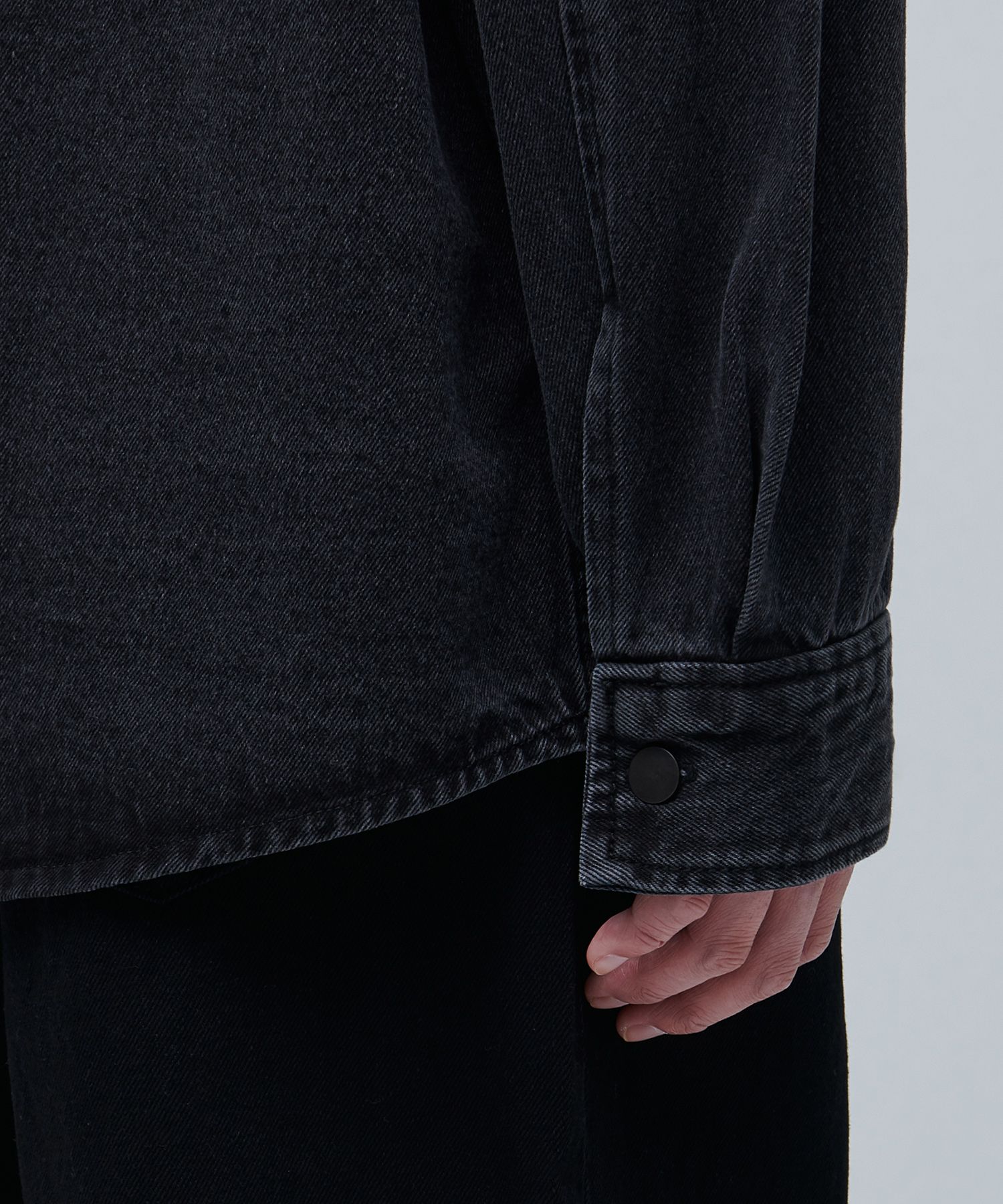 ★MUSINSA STANDARD★ Oversized double pocket denim shirt was MUSINSA | MUSINSA STANDARD OVERSIZED DOUBLE POCKET DENIM