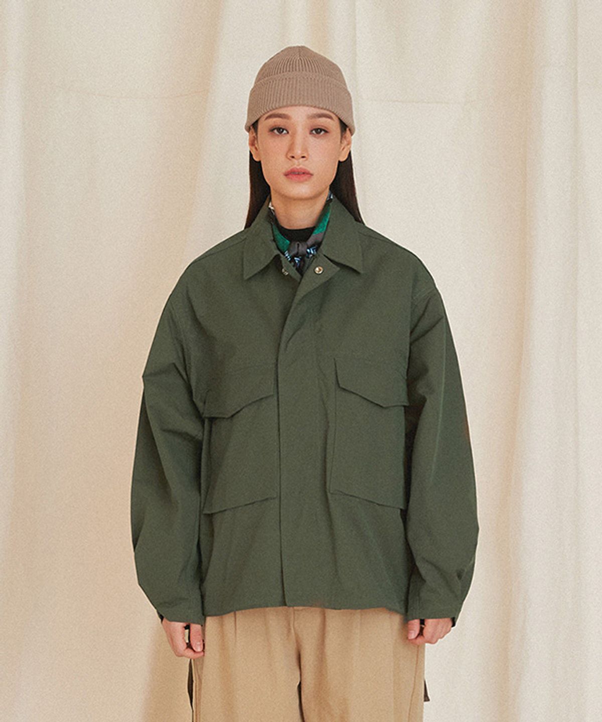 베테제(VETEZE) 하프 필드 자켓 (카키)