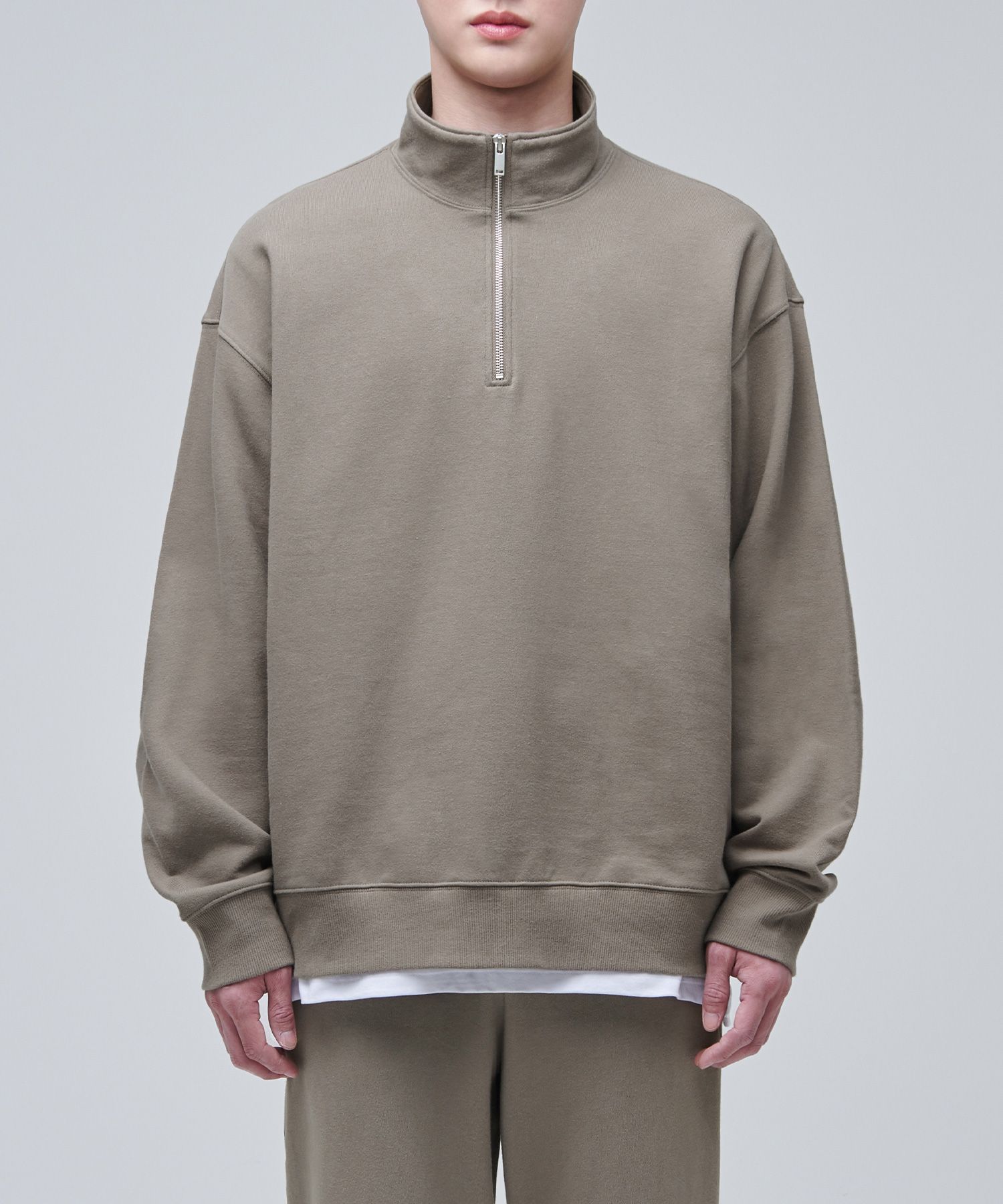 MUSINSA | MUSINSA STANDARD OVERSIZED HALF ZIP SWEATSHIRT