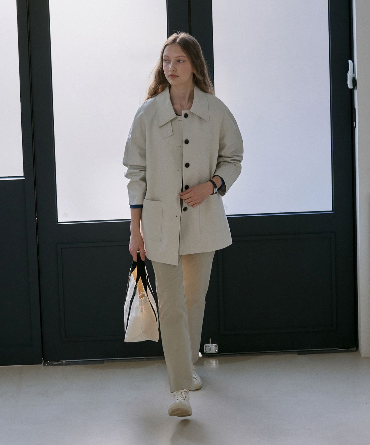 유라고(URAGO) Mac half trench coat