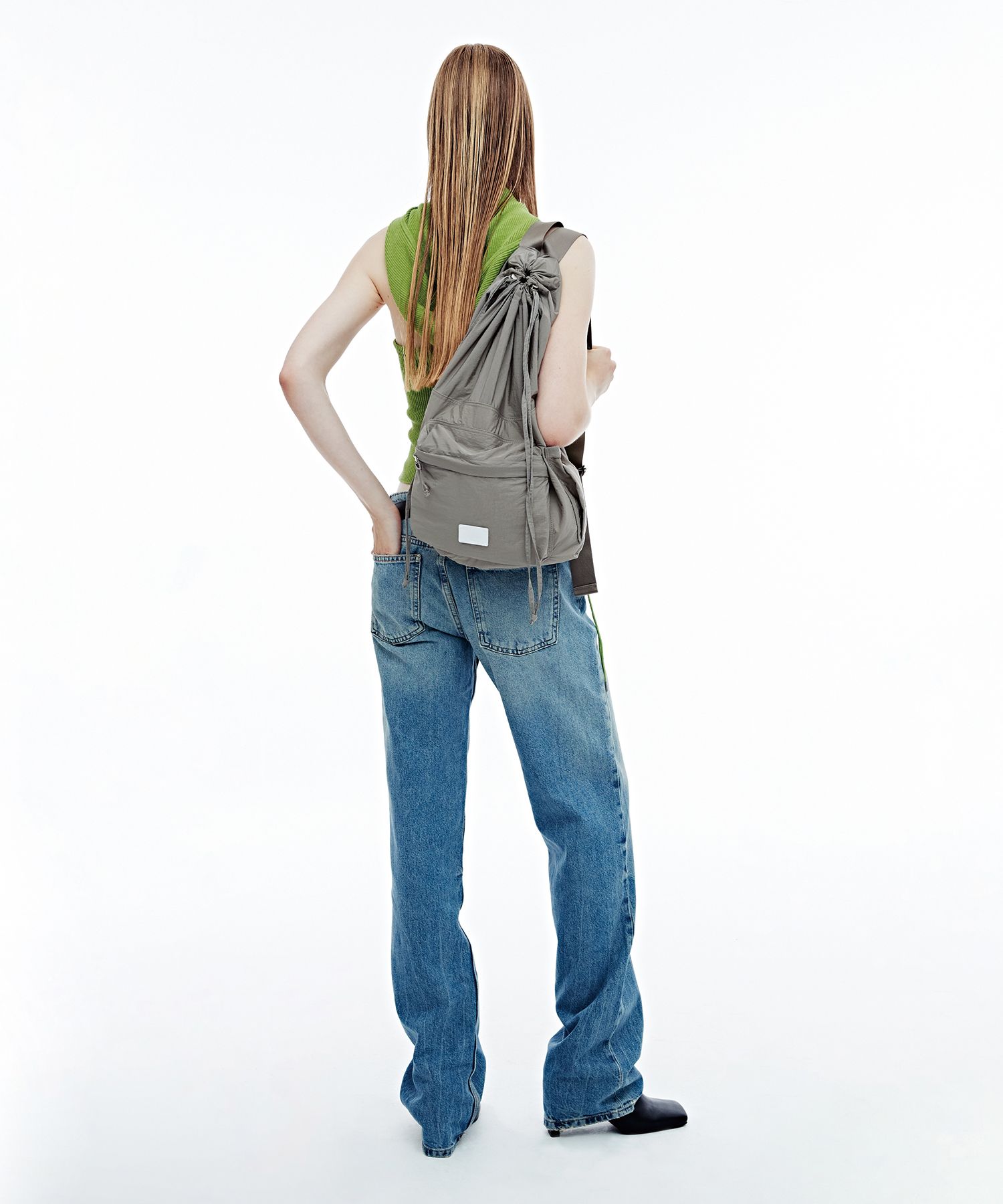 【FENNEC】 DRAWSTRING BACKPACK 3COLOR MUSINSA | fennec DRAWSTRING BACKPACK - GRAYISH BROWN